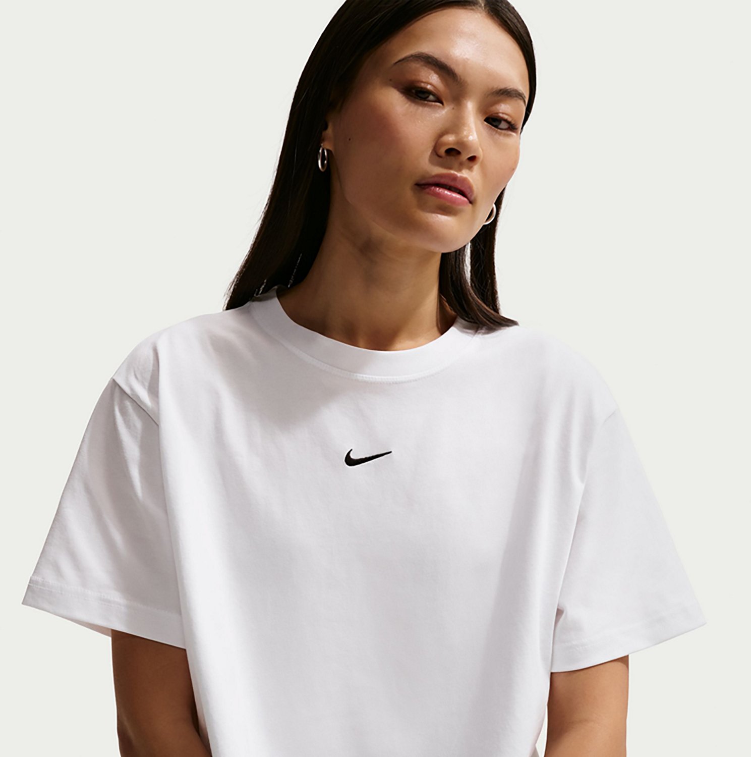 Nike Women's Nike Sportswear Classic Crop Short Sleeve T-shirt - view number 3