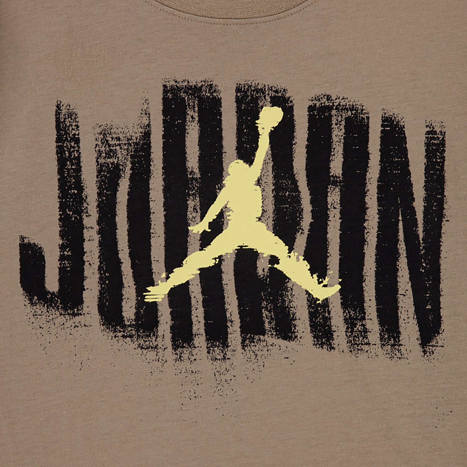Jordan Boys' Distressed Graphic T-shirt - view number 6