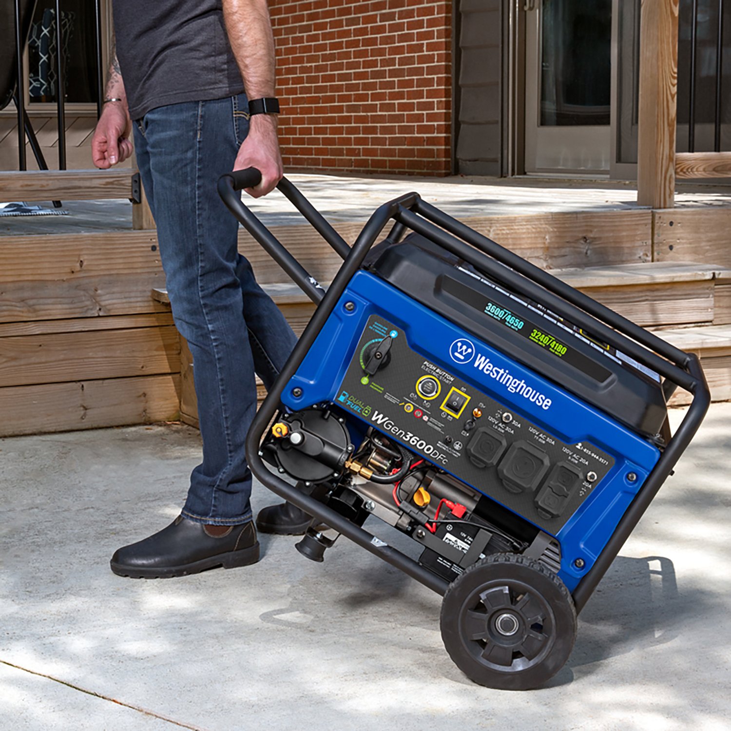 Westinghouse 4650/3600W Dual Fuel Portable Generator with Remote Electric Start - view number 3