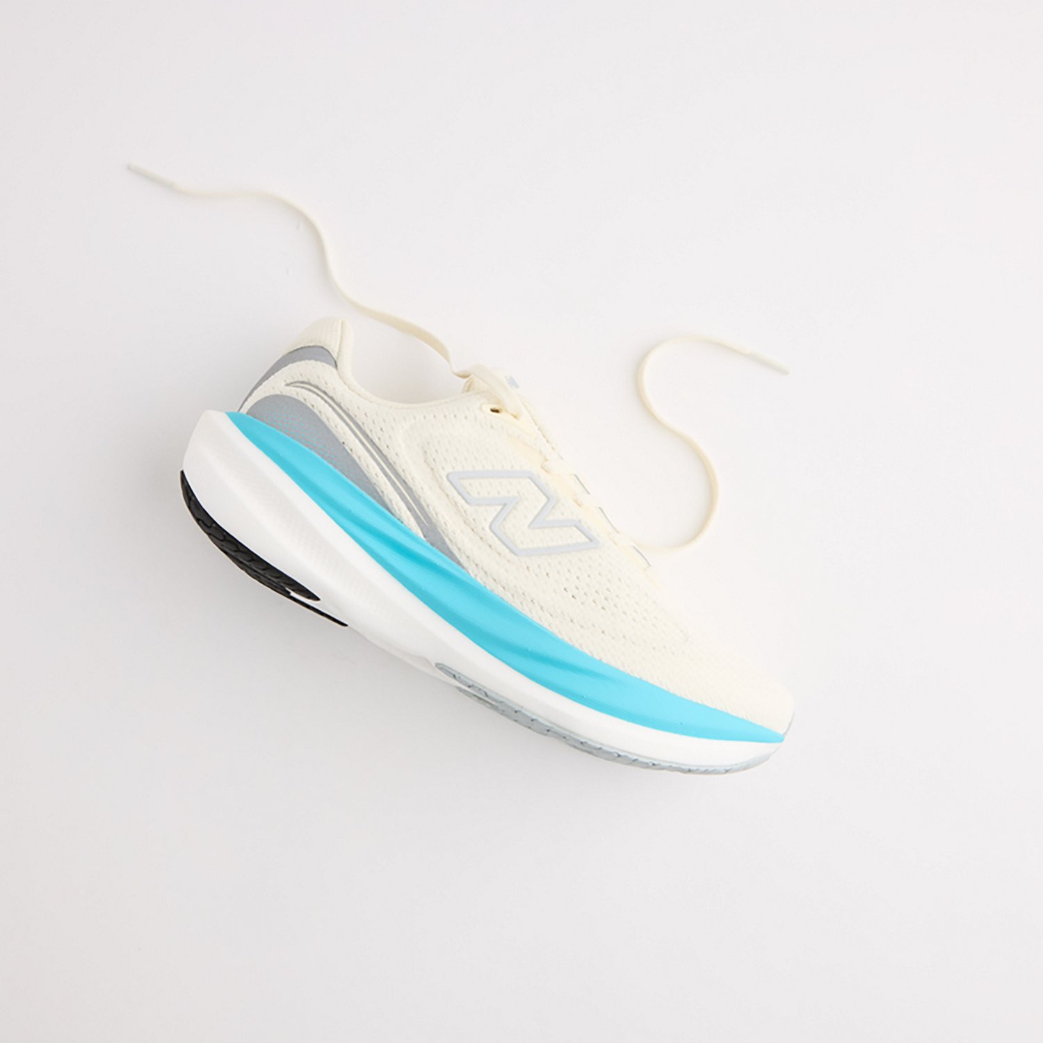 New Balance Women's 1080v15 Shoes - view number 3