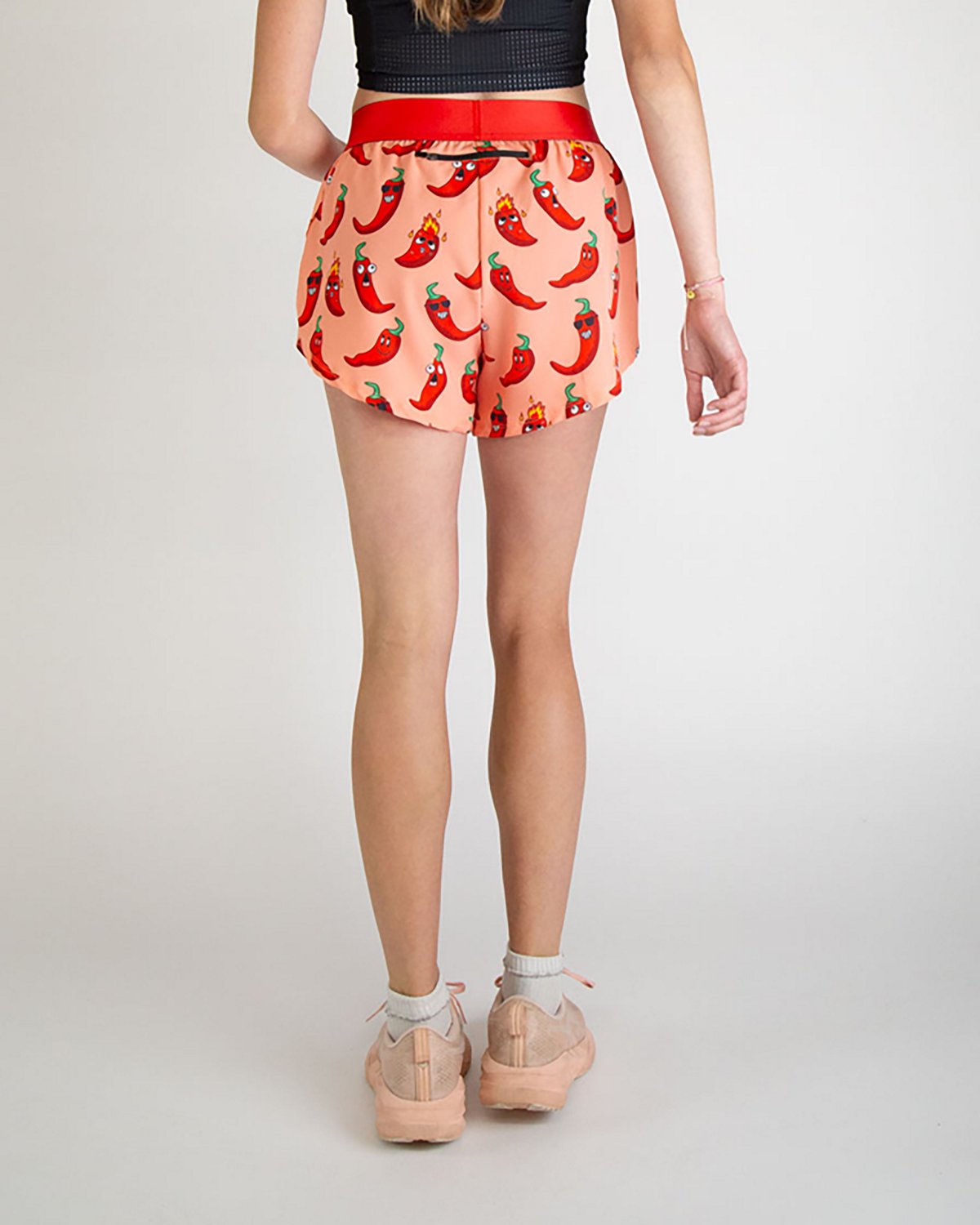 Chicknlegs Women's Chase Pack Chilis Split Shorts 4 in - view number 2