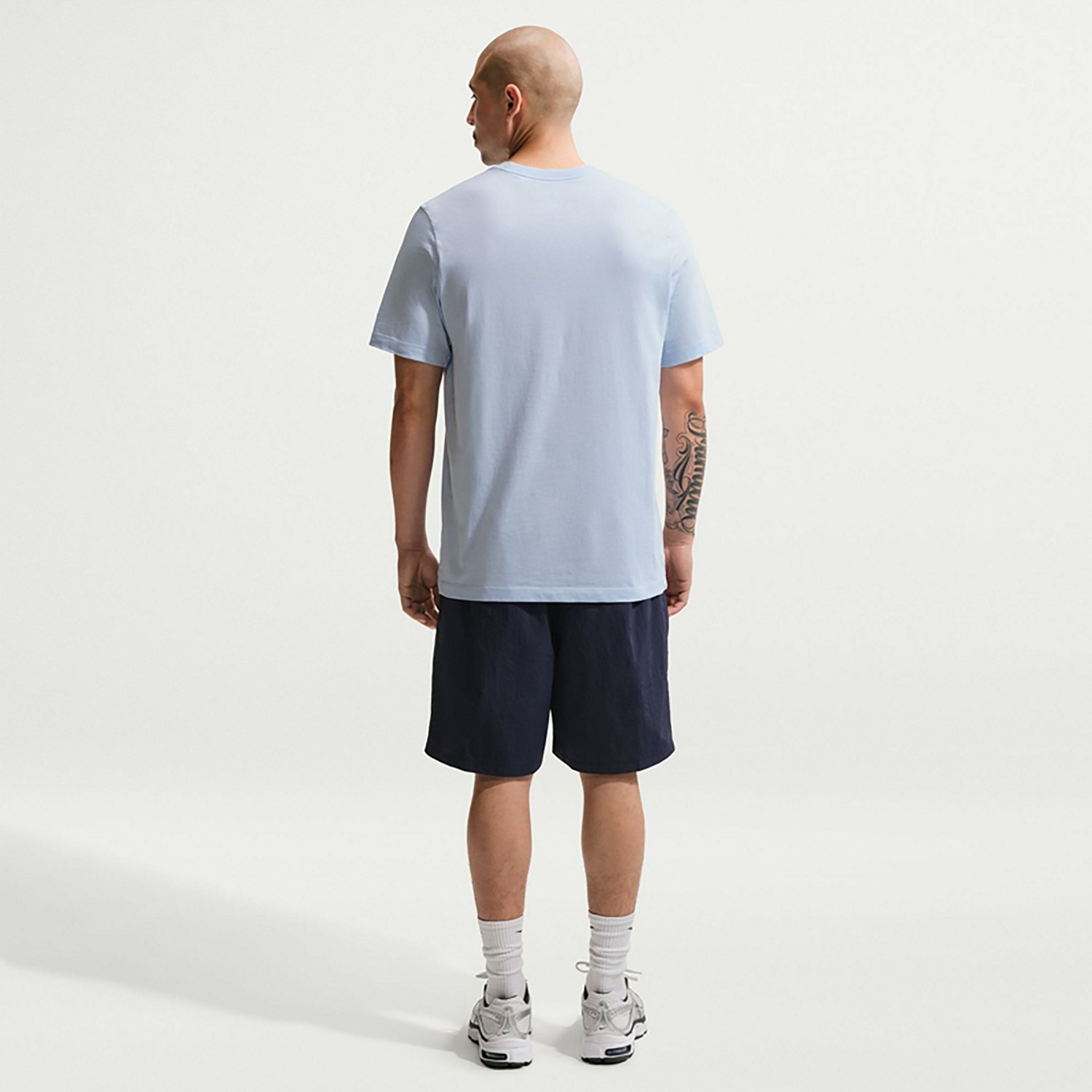 Nike Men's Nike Sportswear Celebrate Sport T-shirt - view number 2