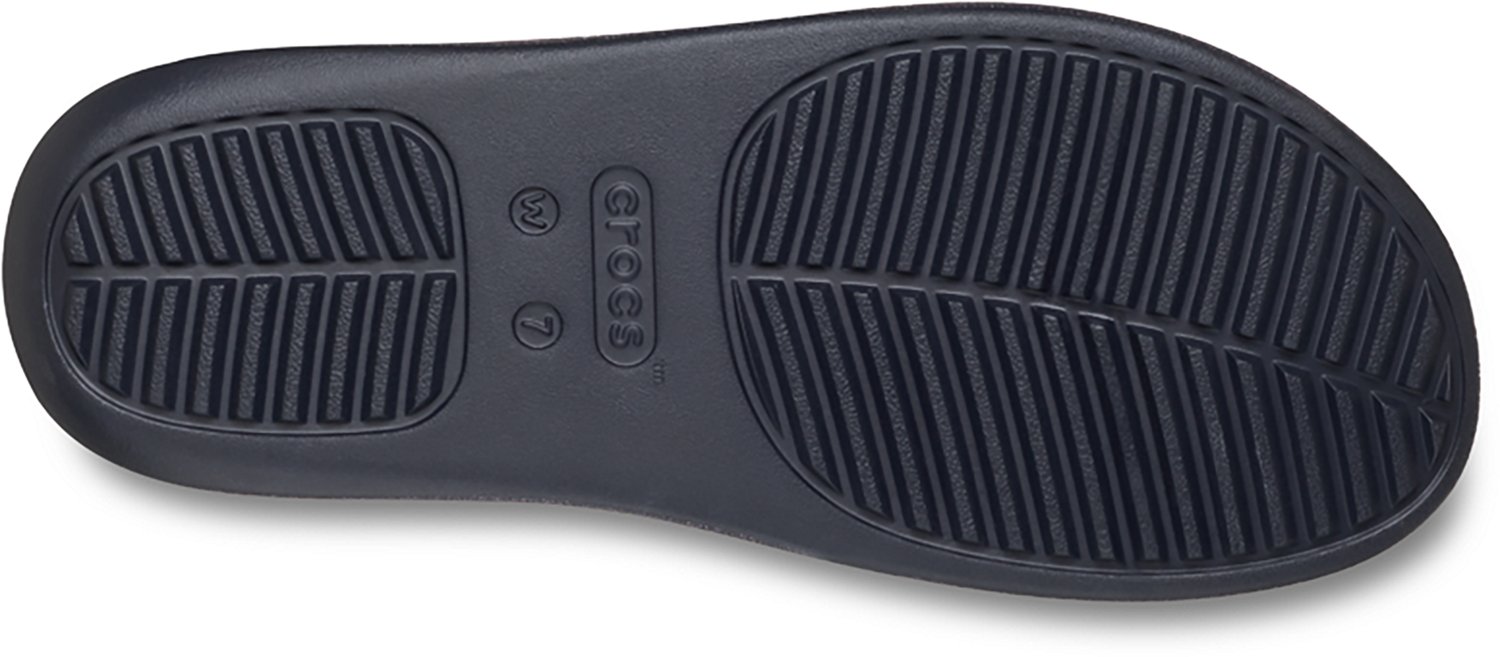 Crocs Women's Getaway Glimmer Strappy Sandals - view number 6