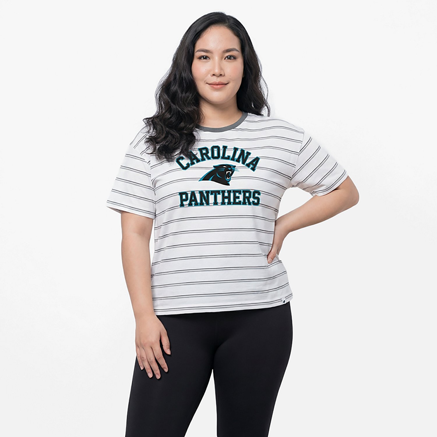 47 Women's Panthers On The Line Tobie T-shirt - view number 2