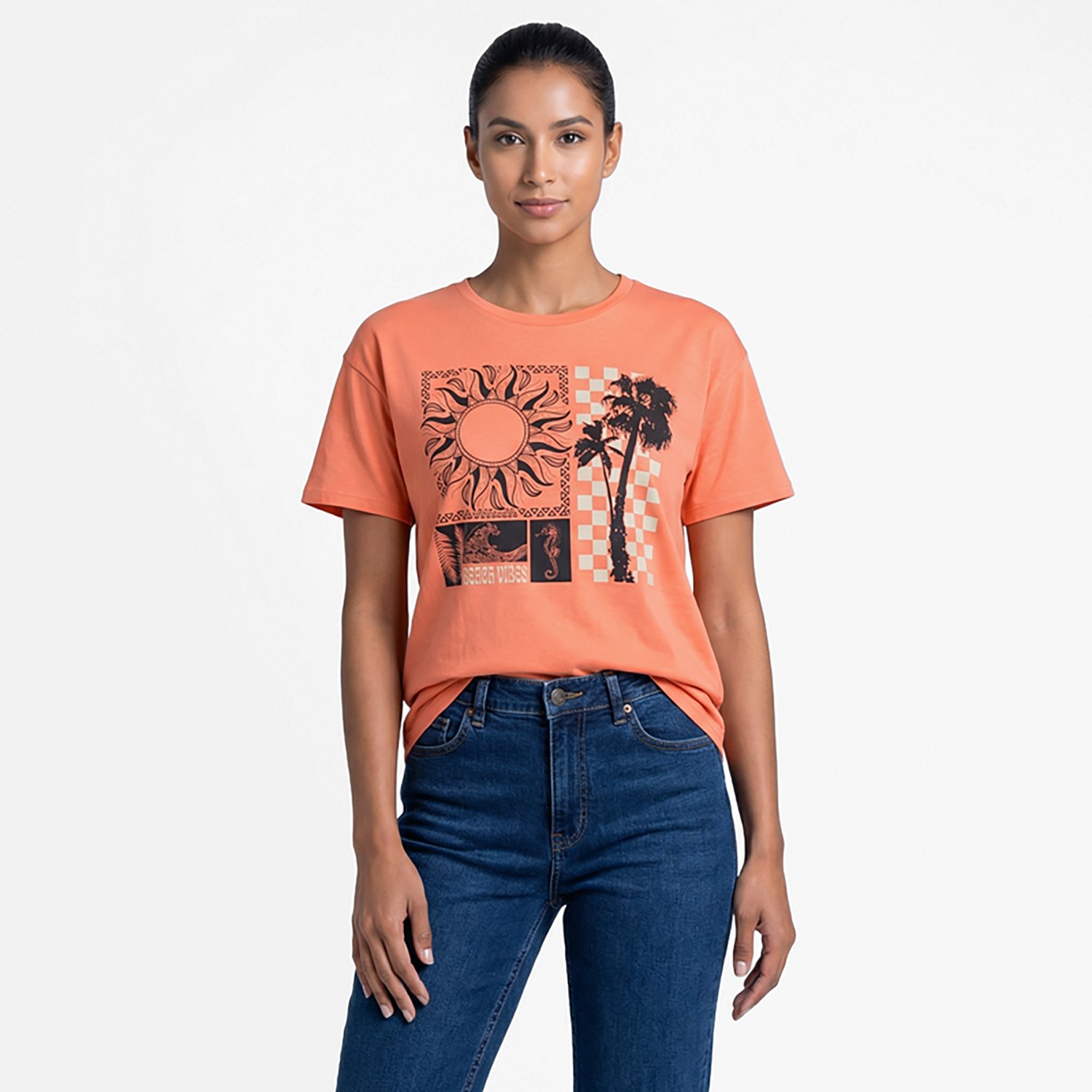 Live Outside the Limits Women's Beach Vibes Oversized Graphic T-shirt - view number 2