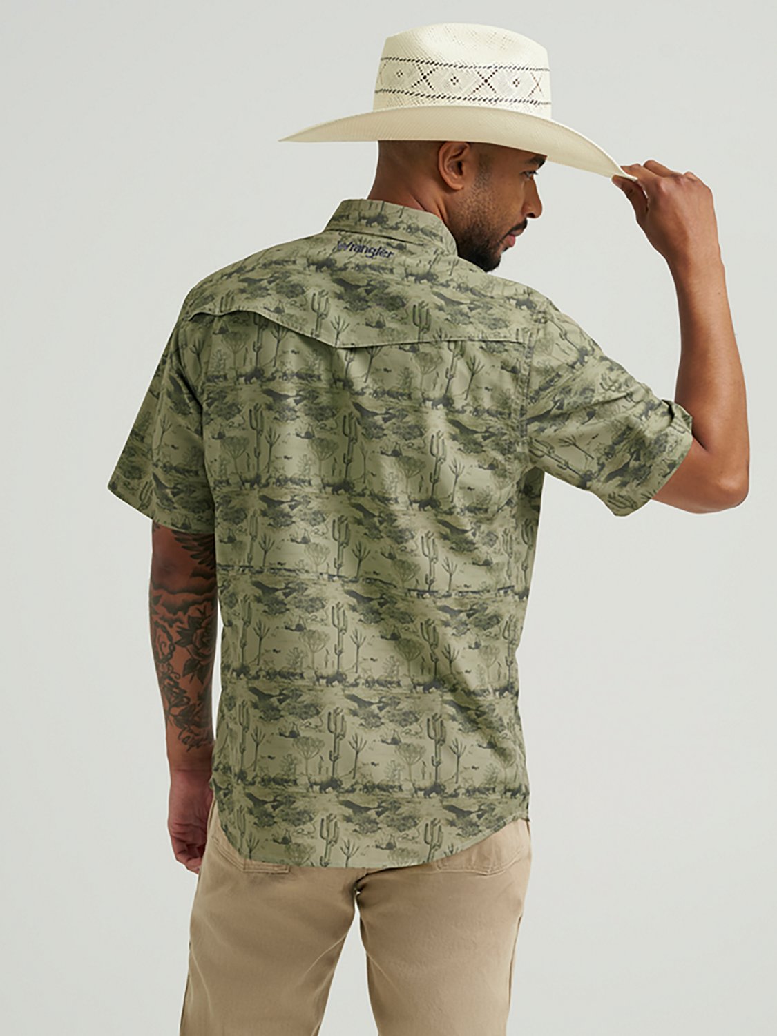 Wrangler Men's All Terrain Gear Printed Performance Shirt - view number 2