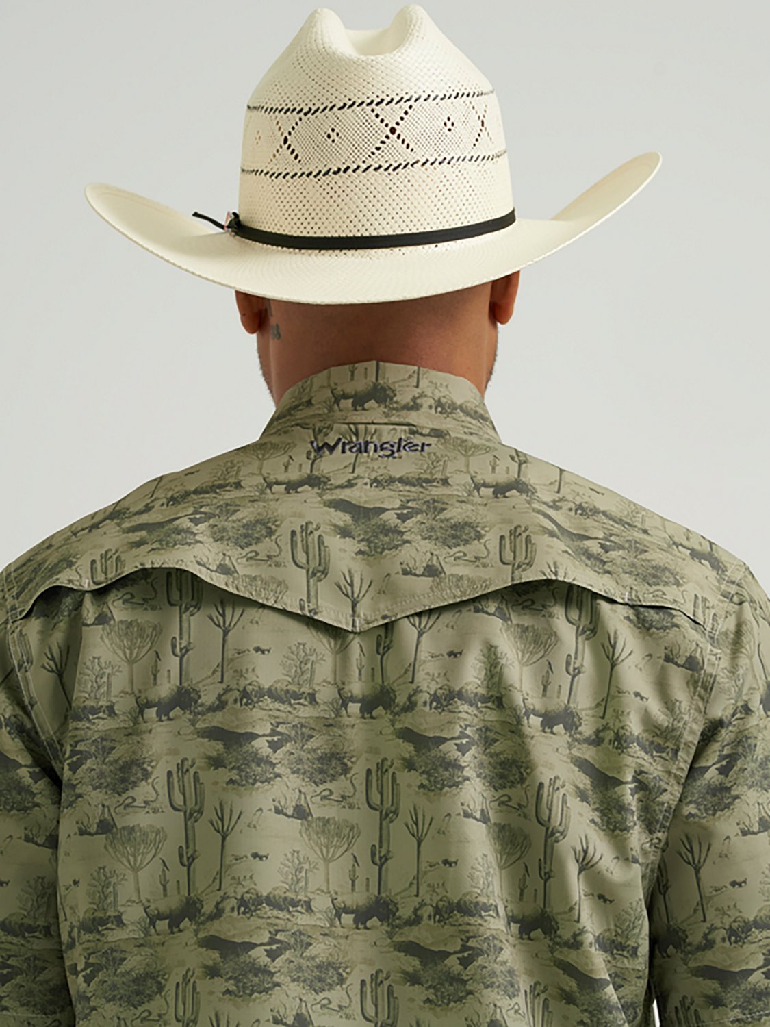 Wrangler Men's All Terrain Gear Printed Performance Shirt - view number 4