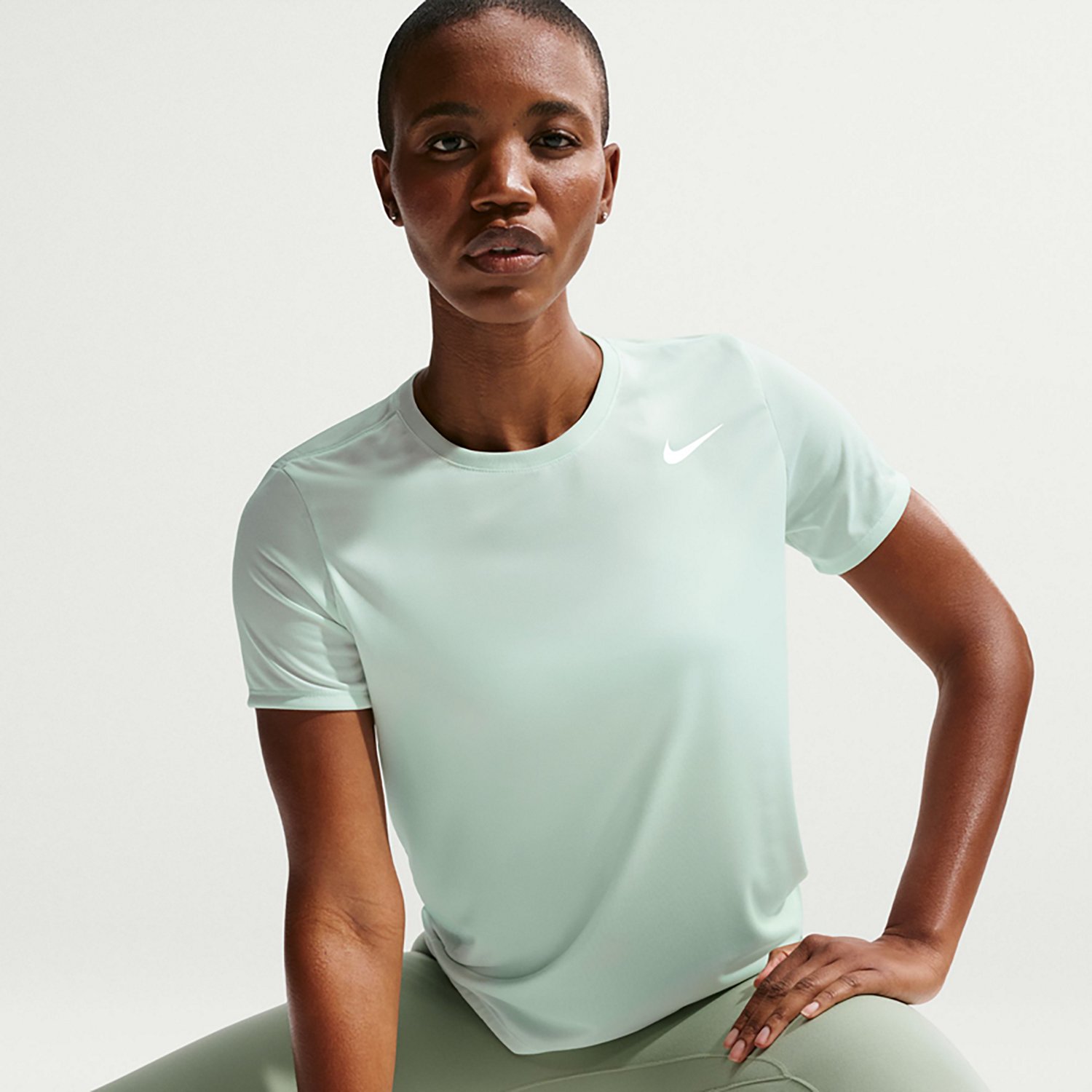 Nike Women's Dri-FIT Legend T-shirt                                                                                              - view number 5