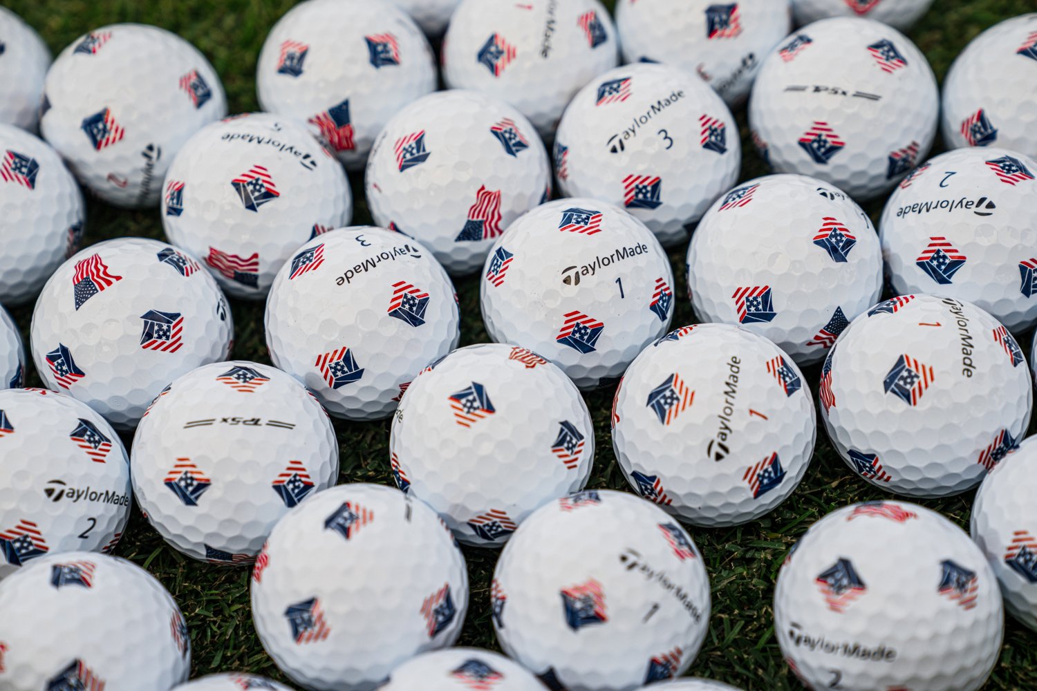 TaylorMade 2026 TP5x PIX USA Golf Balls 12-Pack | Academy