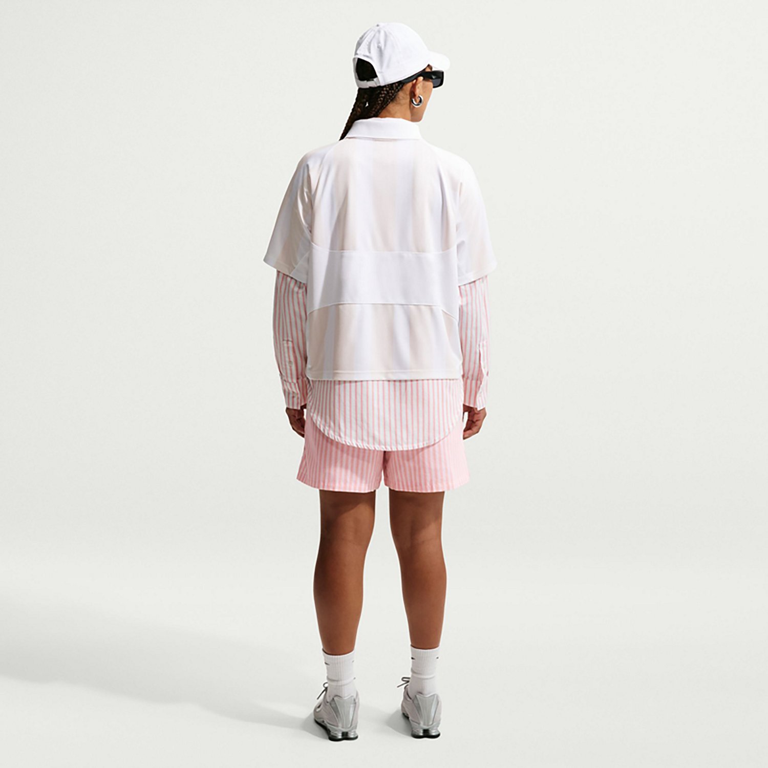 Nike Women's Sportswear Chill Poplin Loose Mid-Rise Stripe Shorts 4 in - view number 2