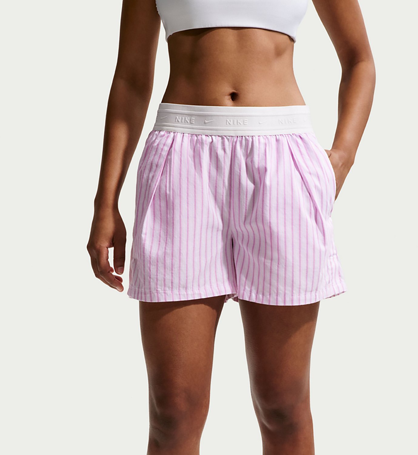 Nike Women's Sportswear Chill Poplin Loose Mid-Rise Stripe Shorts 4 in - view number 3
