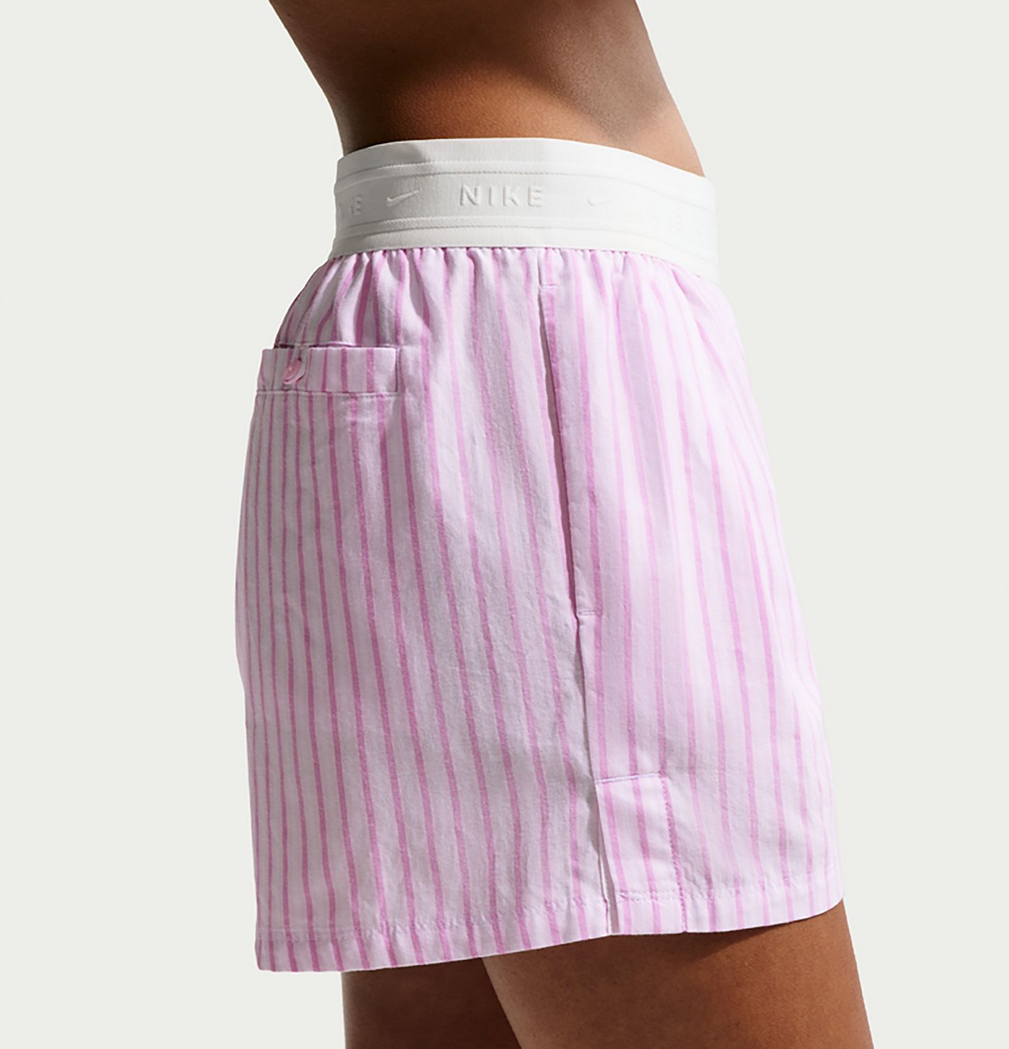 Nike Women's Sportswear Chill Poplin Loose Mid-Rise Stripe Shorts 4 in - view number 4