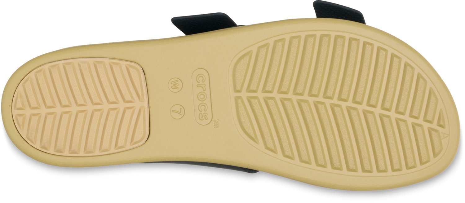 Crocs Women’s Brooklyn Buckle Low Sandals - view number 6