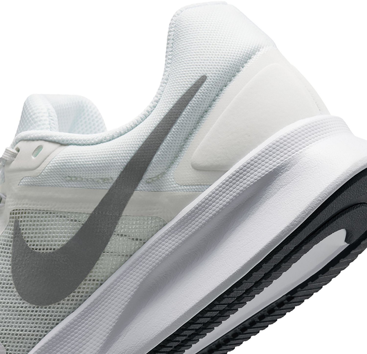 Nike Men's Run Swift 3 Running Shoes - view number 8