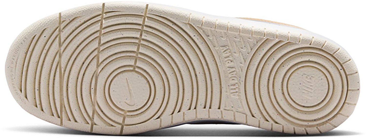 Nike Kids' Gradeschool Court Borough Low Top Basketball Shoes - view number 6