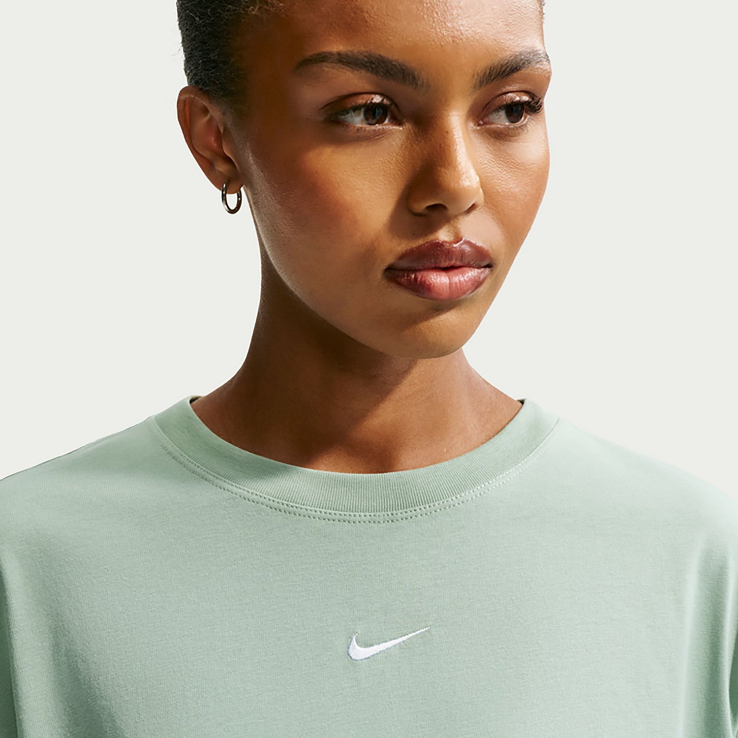 Nike Women's Nike Sportswear Classic Crop Short Sleeve T-shirt - view number 5