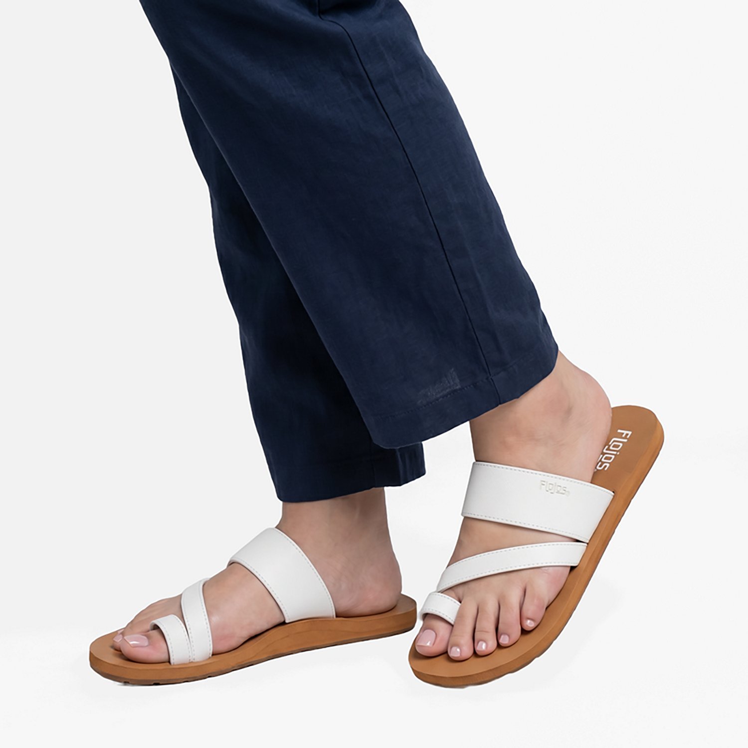 Flojos Women's Amara Toe Strap Sandals                                                                                           - view number 5