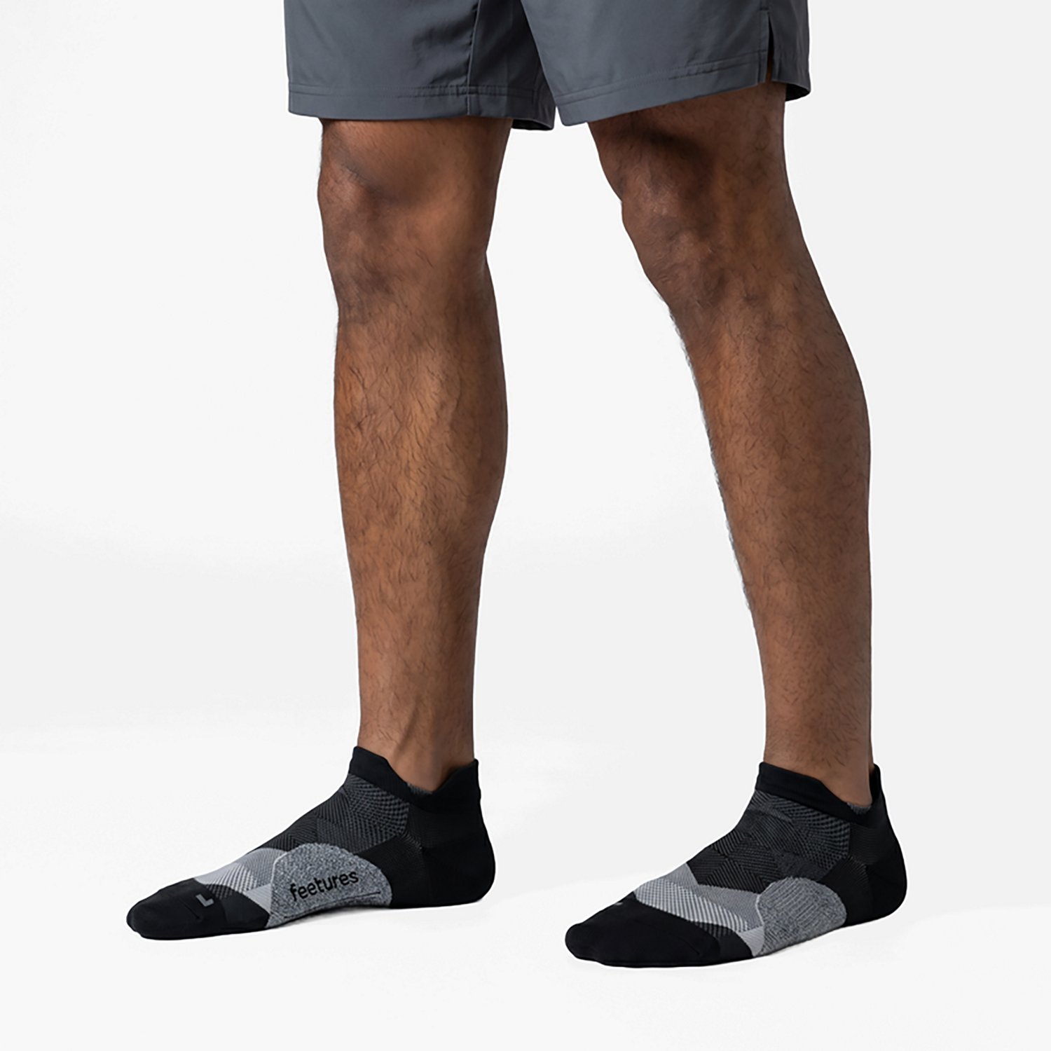 Feetures Elite Light Cushion No Show Socks - view number 2