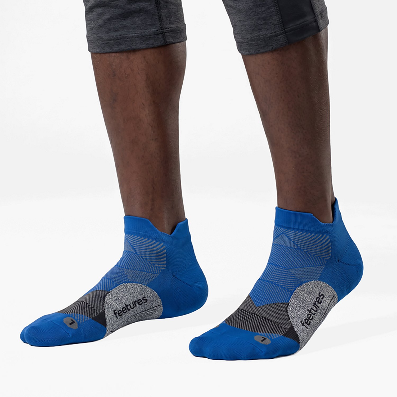Feetures Elite Light Cushion No Show Socks - view number 2