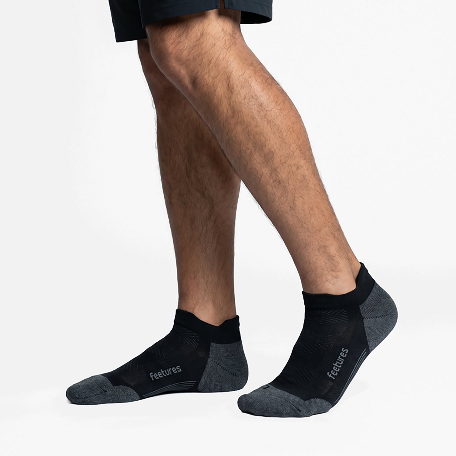 Feetures Elite Max Cushion No Show Socks - view number 2