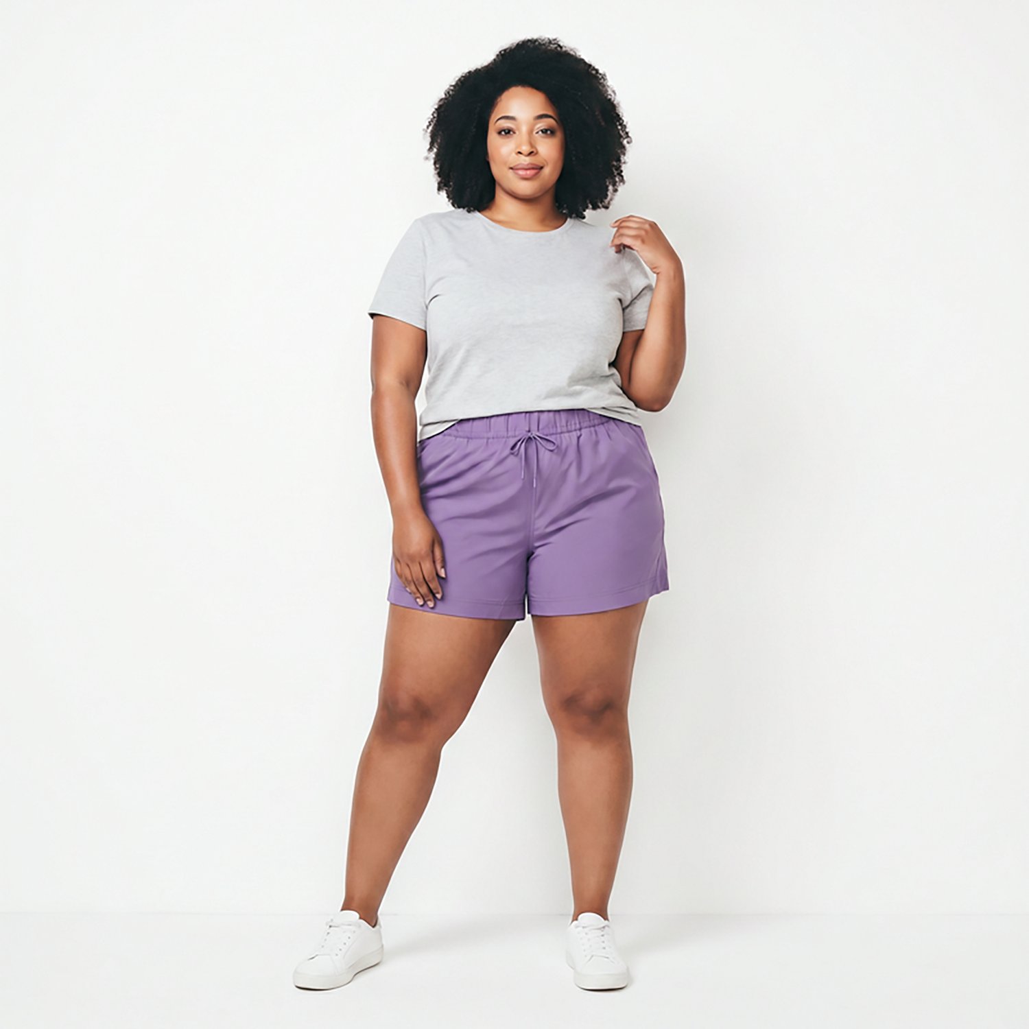 BCG Women's Plus Taped Woven Shorts 4.5 in