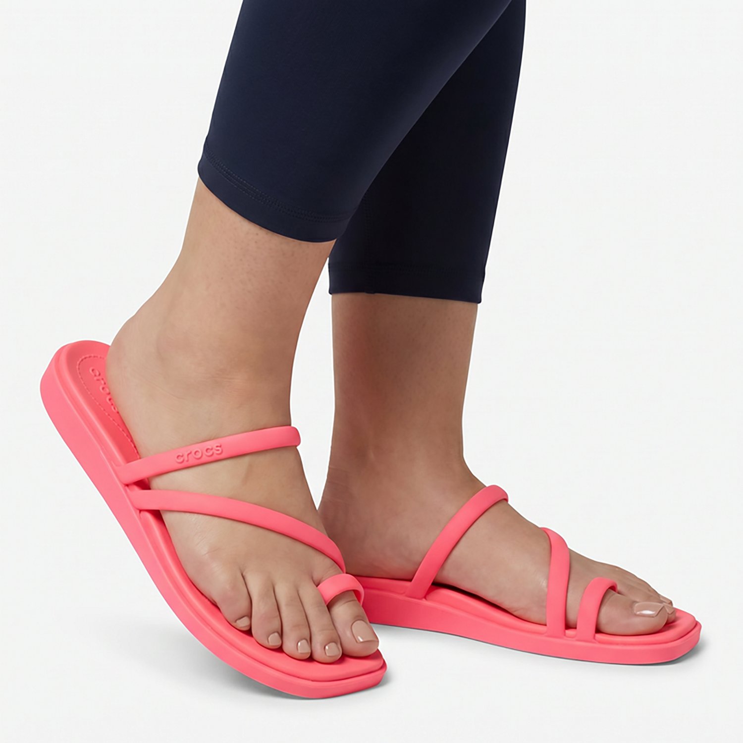 Crocs Women's Miami Toe Loop Sandal                                                                                              - view number 7