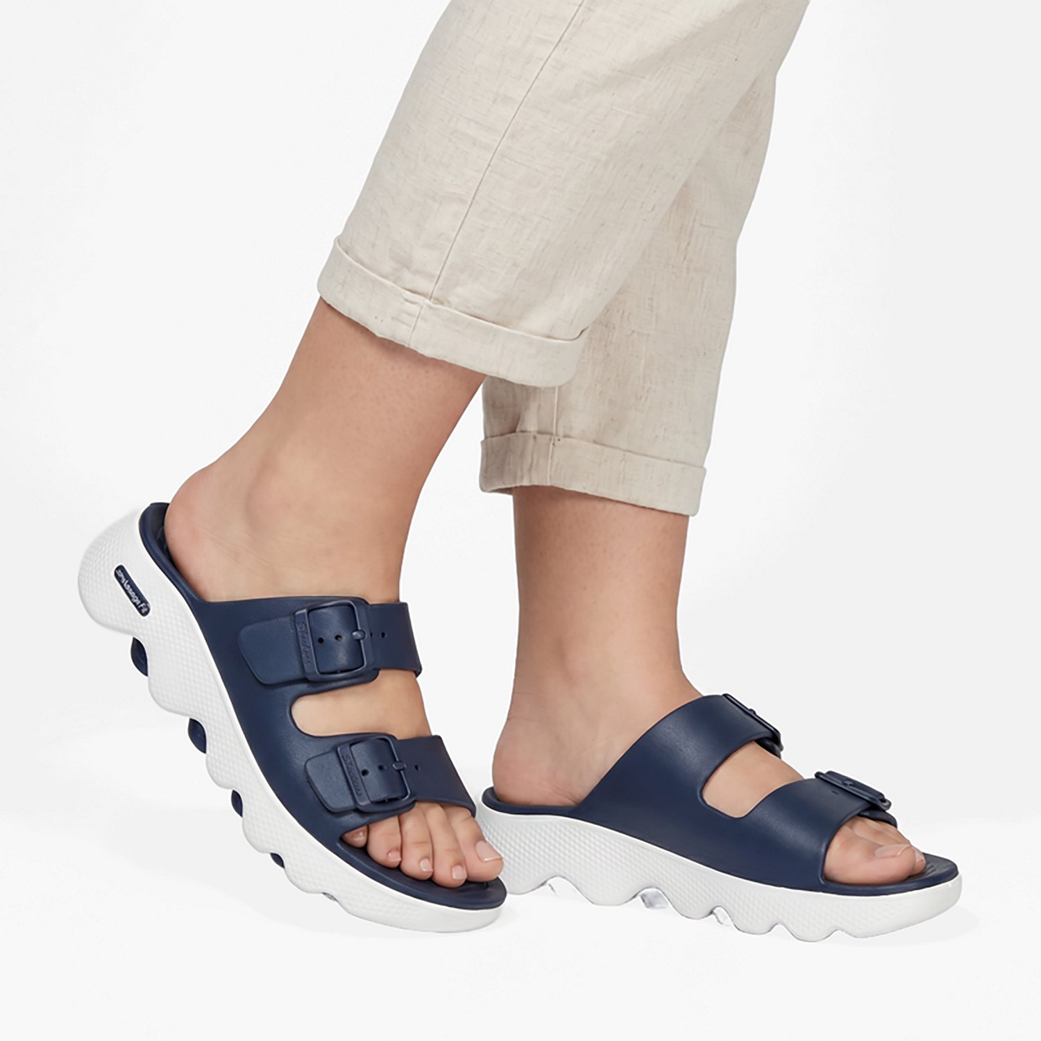 SKECHERS Women's Massage Fit Foamie Sandals - view number 6