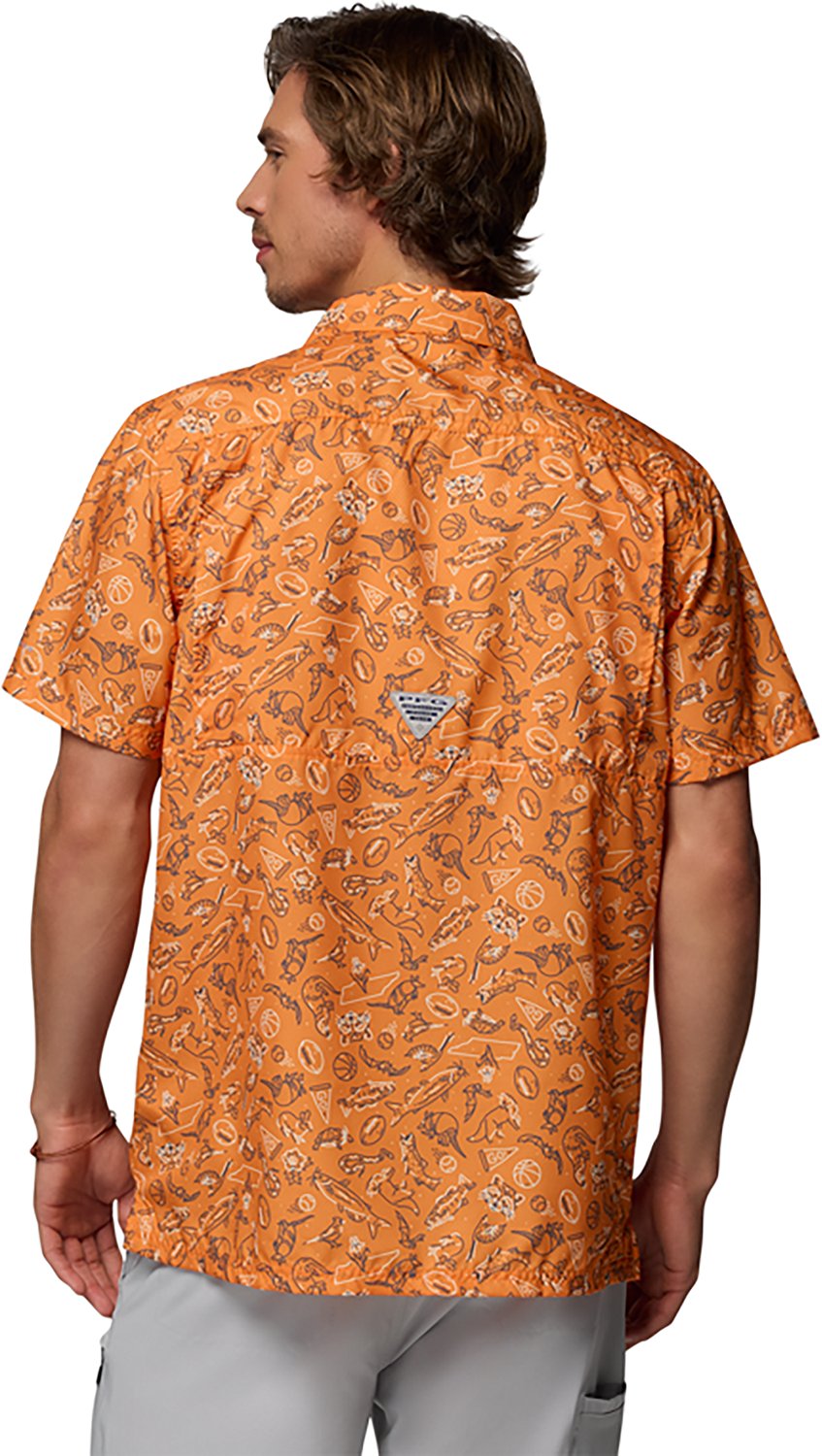 Columbia Sportswear Men's University of Tennessee Collegiate PFG Super Slack Tide Livin Print Shirt - view number 2