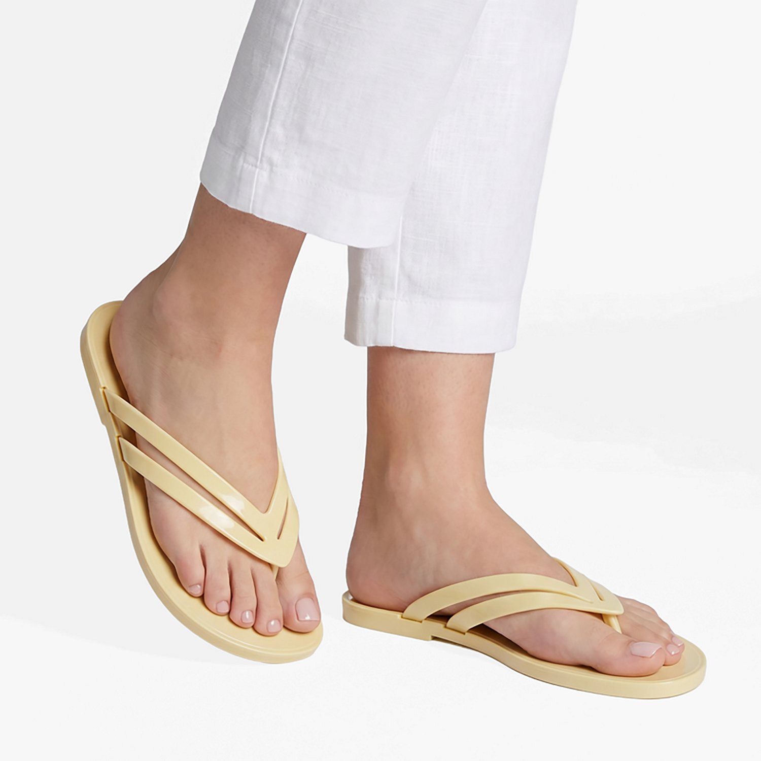 Freely Women's Jelly Flip Flop - view number 5