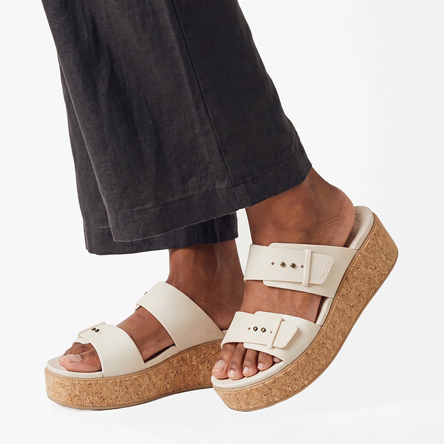 Crocs Women's Brooklyn Cork Buckle Sandals - view number 7
