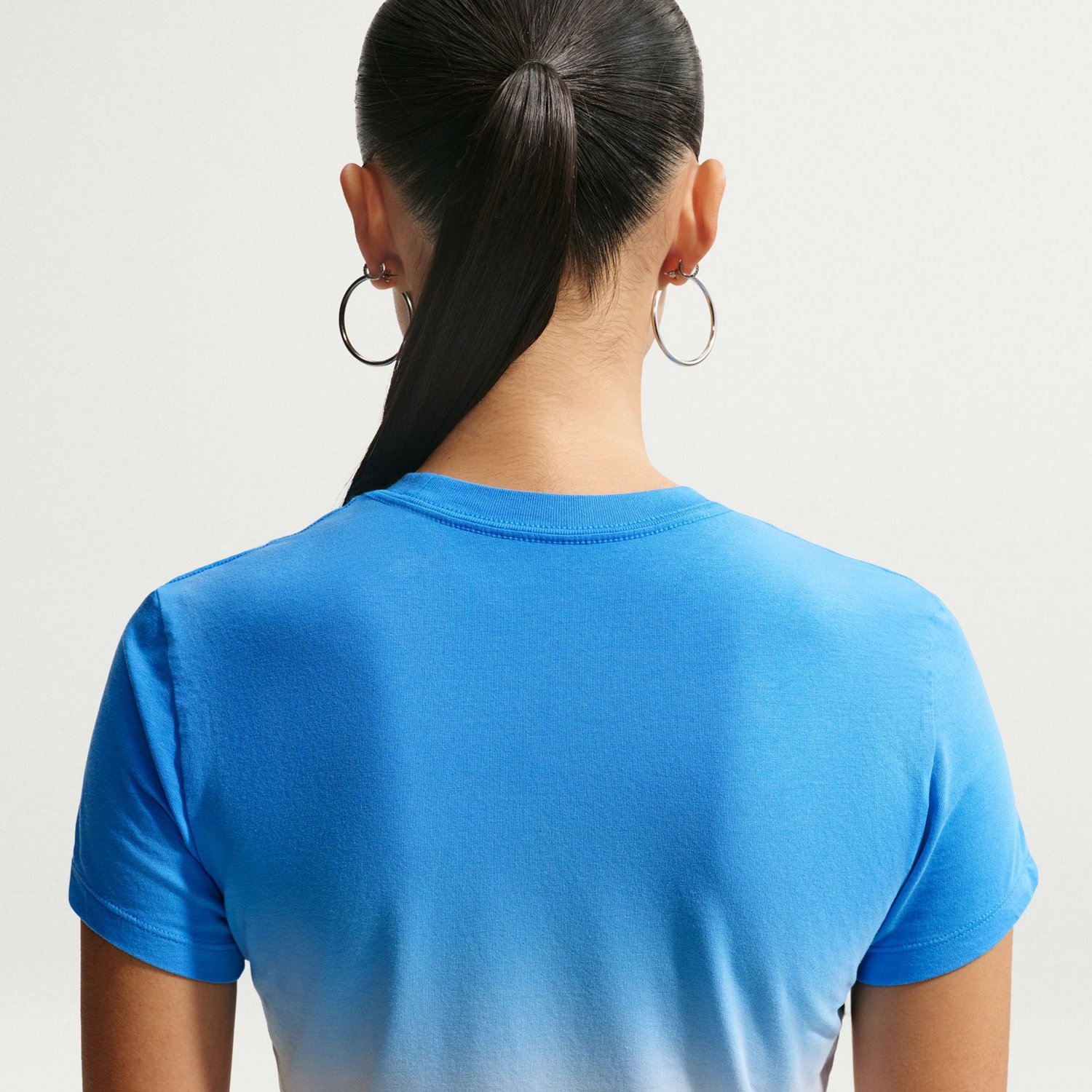 Nike Women's Sportswear Chill Knit Slim Cropped T-shirt - view number 4