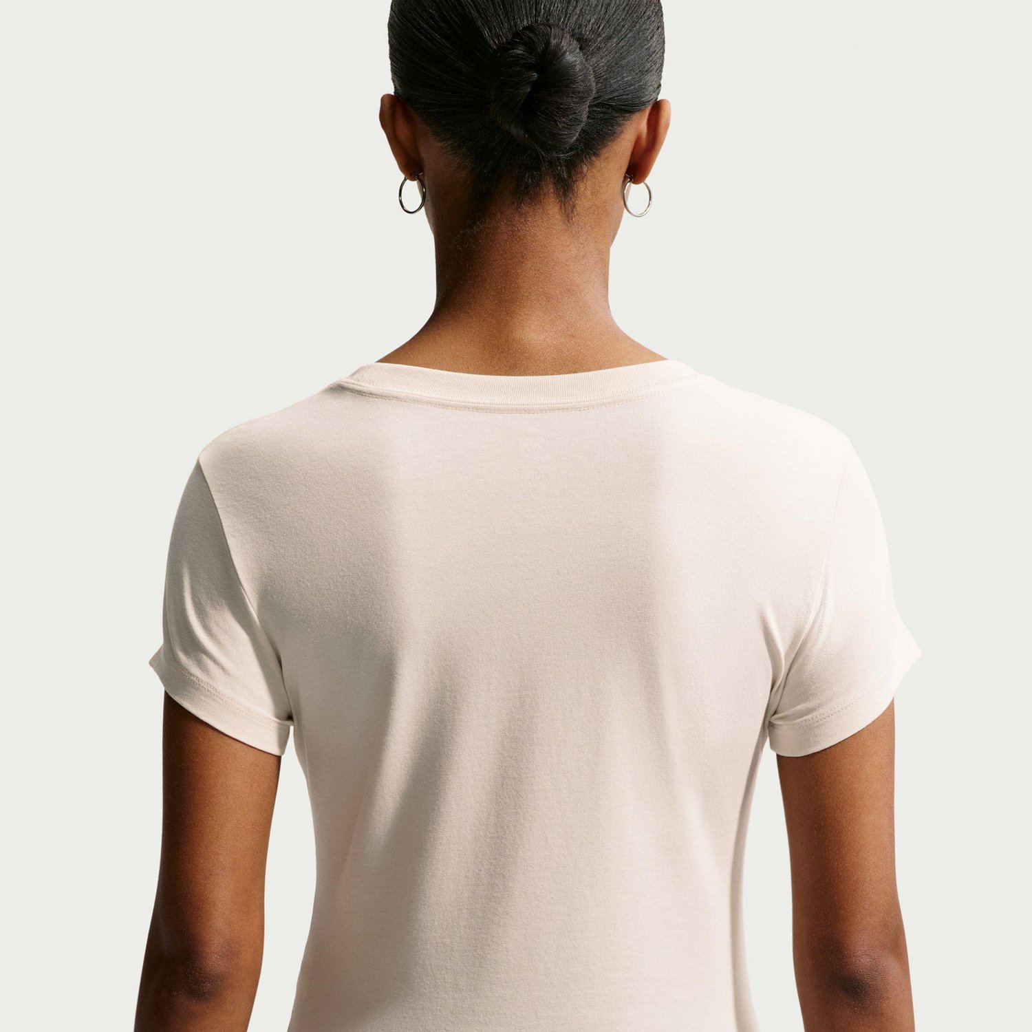 Nike Women's Sportswear Slim Graphic T-shirt - view number 4