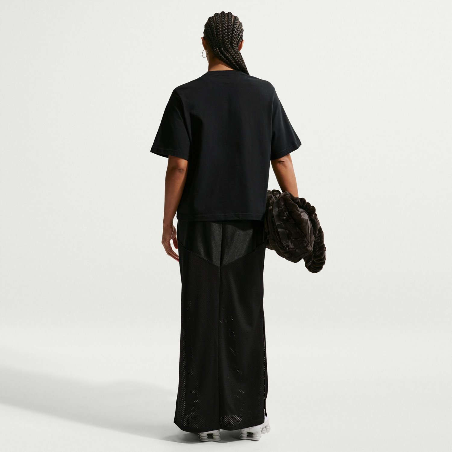 Nike Women's Sportswear Classic Loose Graphic T-shirt - view number 2