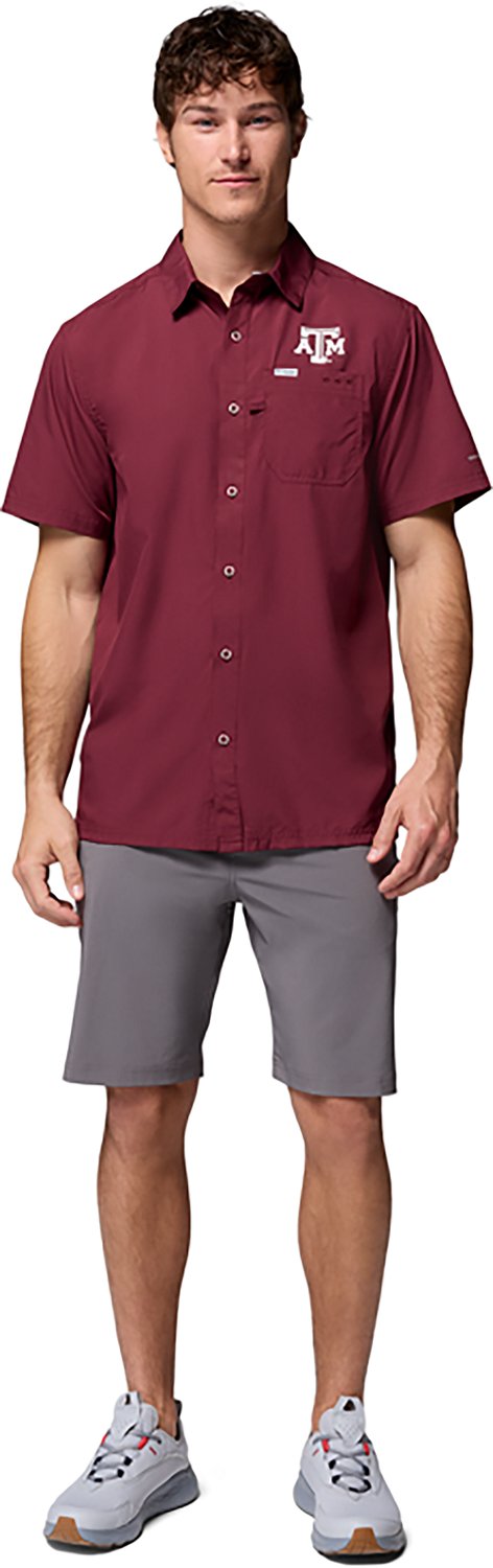 Columbia Sportswear Men's Texas A&M University Collegiate PFG Slack Tide Camp Shirt - view number 7