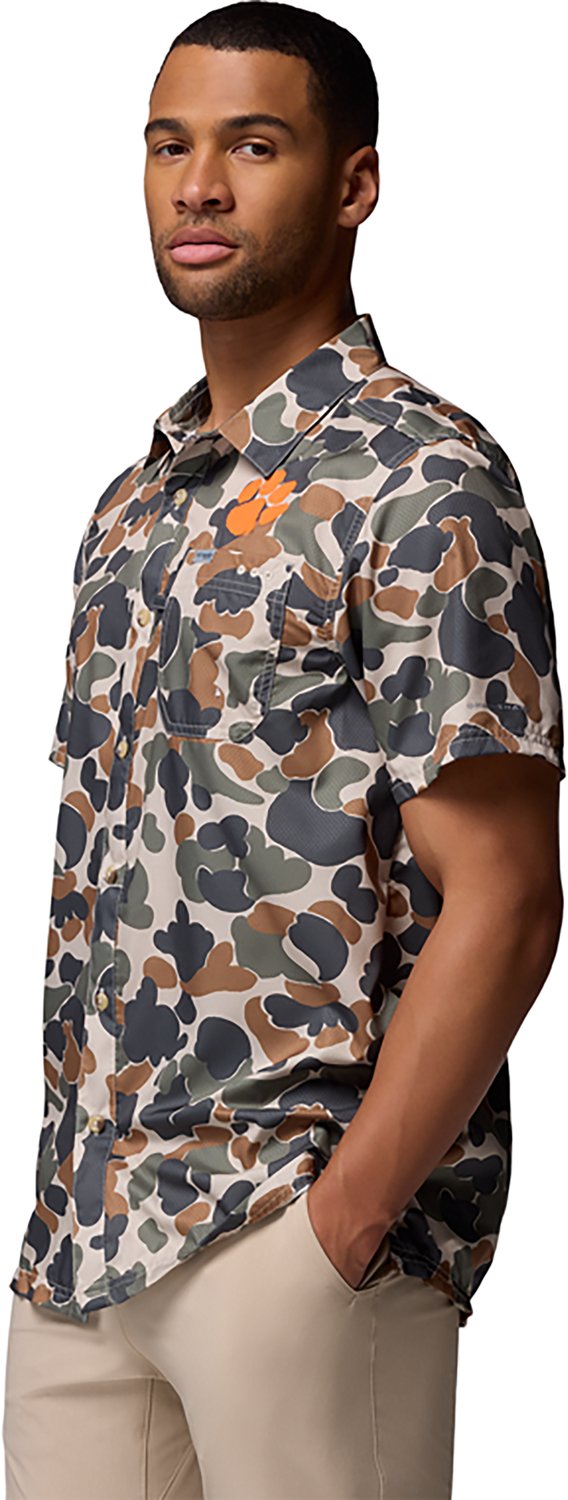 Columbia Sportswear Men's Clemson University Collegiate PFG Super Slack Tide Camo Shirt - view number 3