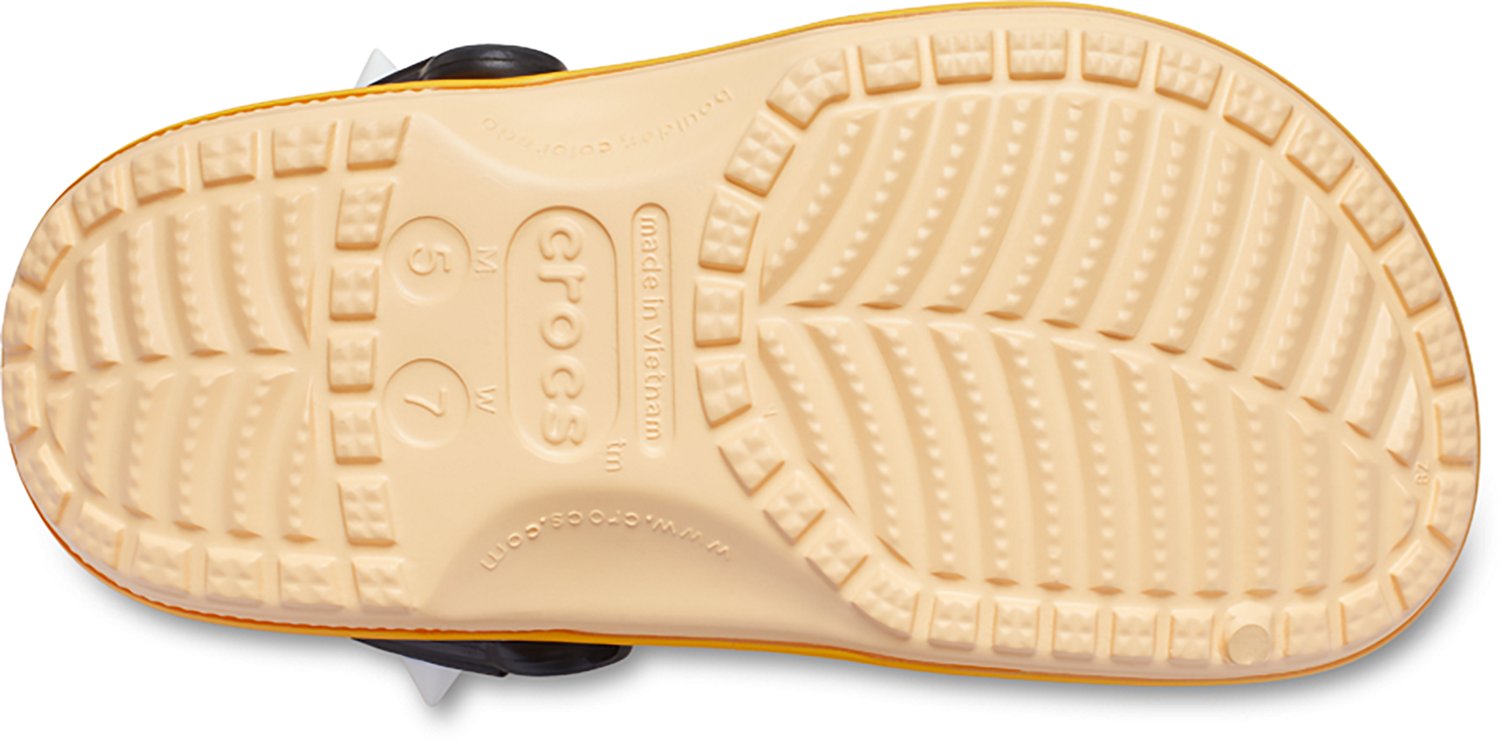 Crocs Adults' Bowser Classic Clogs - view number 6