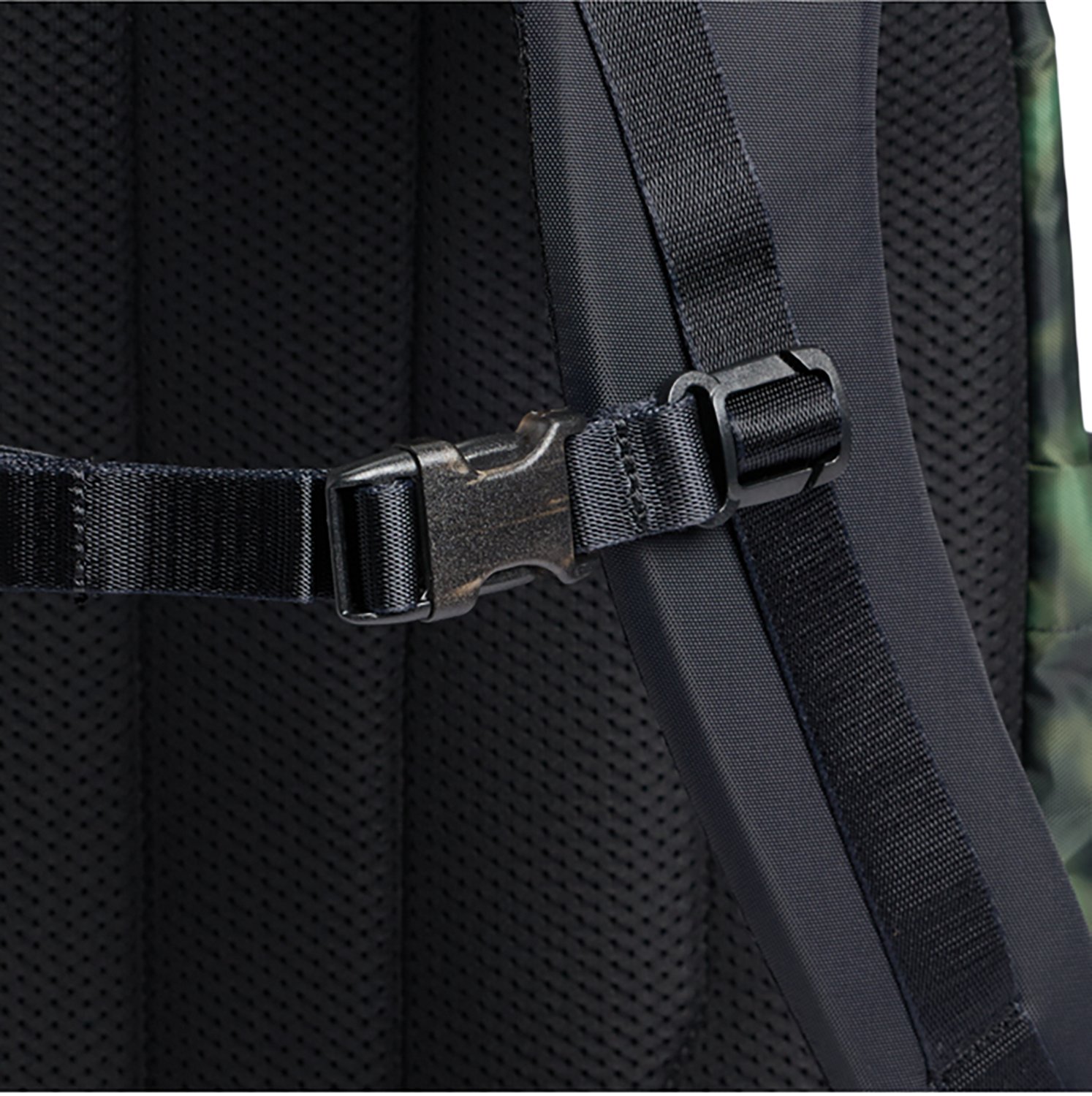 Stanley Vitalize 30.9 qt Backpack - view number 5