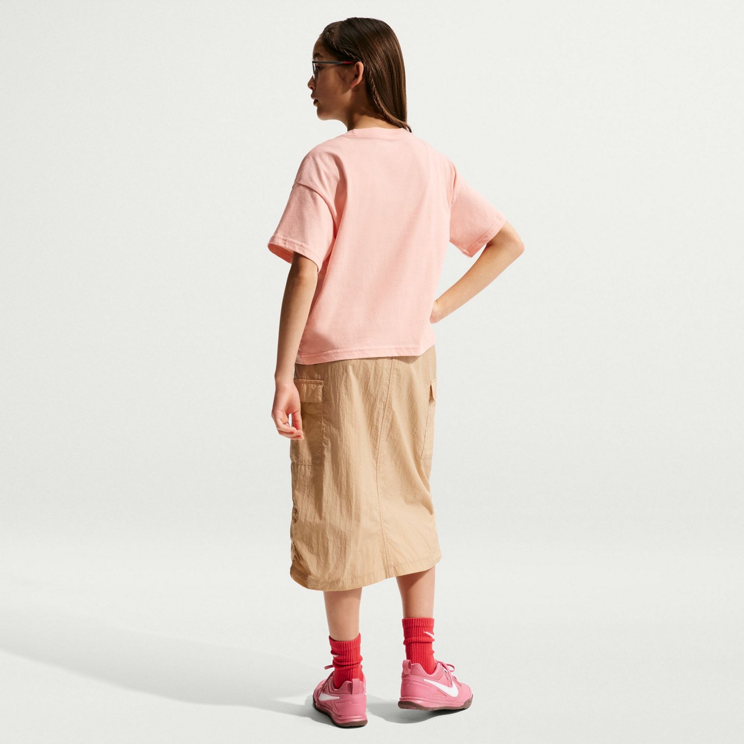 Nike Girls' Sportswear Essential Boxy Short Sleeve T-shirt - view number 2