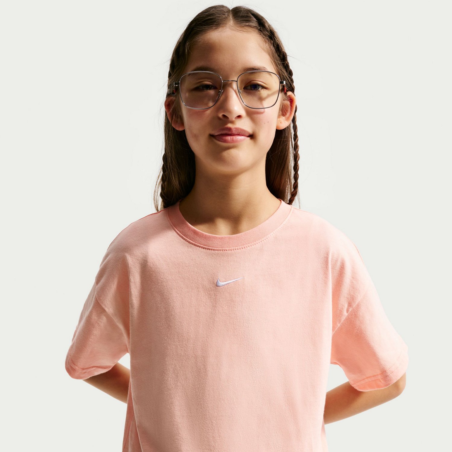 Nike Girls' Sportswear Essential Boxy Short Sleeve T-shirt - view number 3