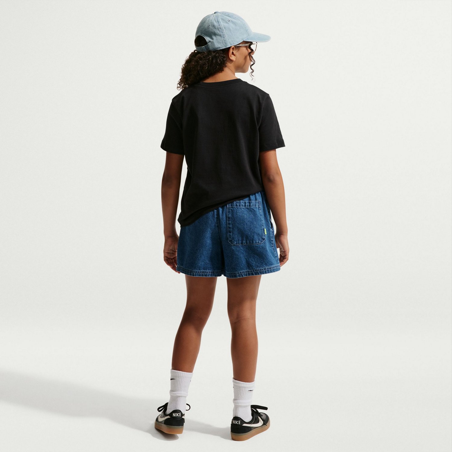Nike Sportswear Men’s Vintage‑Washed Short Sleeve T‑Shirt - view number 2