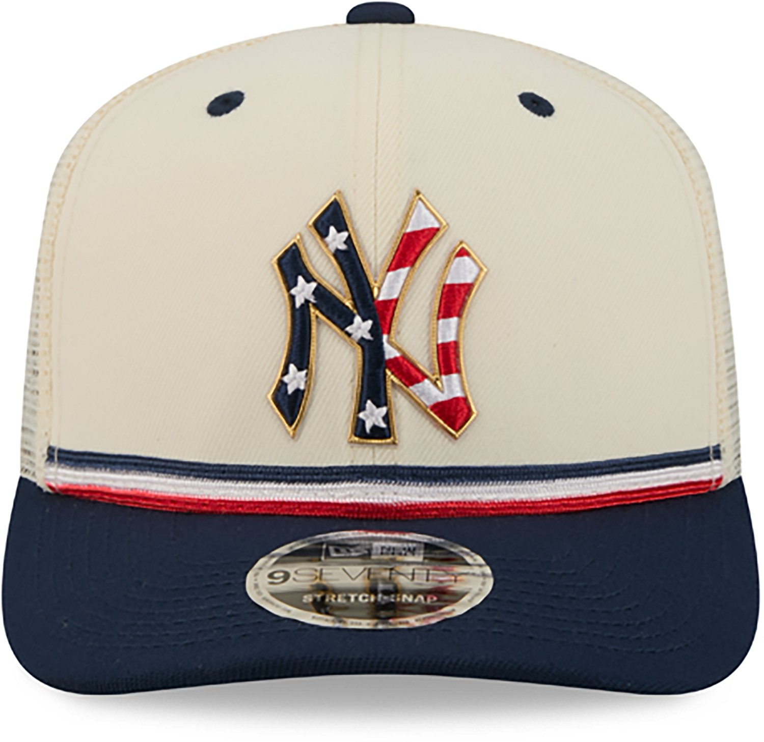 New Era Men's New York Yankees USA 250 4th of July 9SEVENTY Adjustable Trucker Hat - view number 2