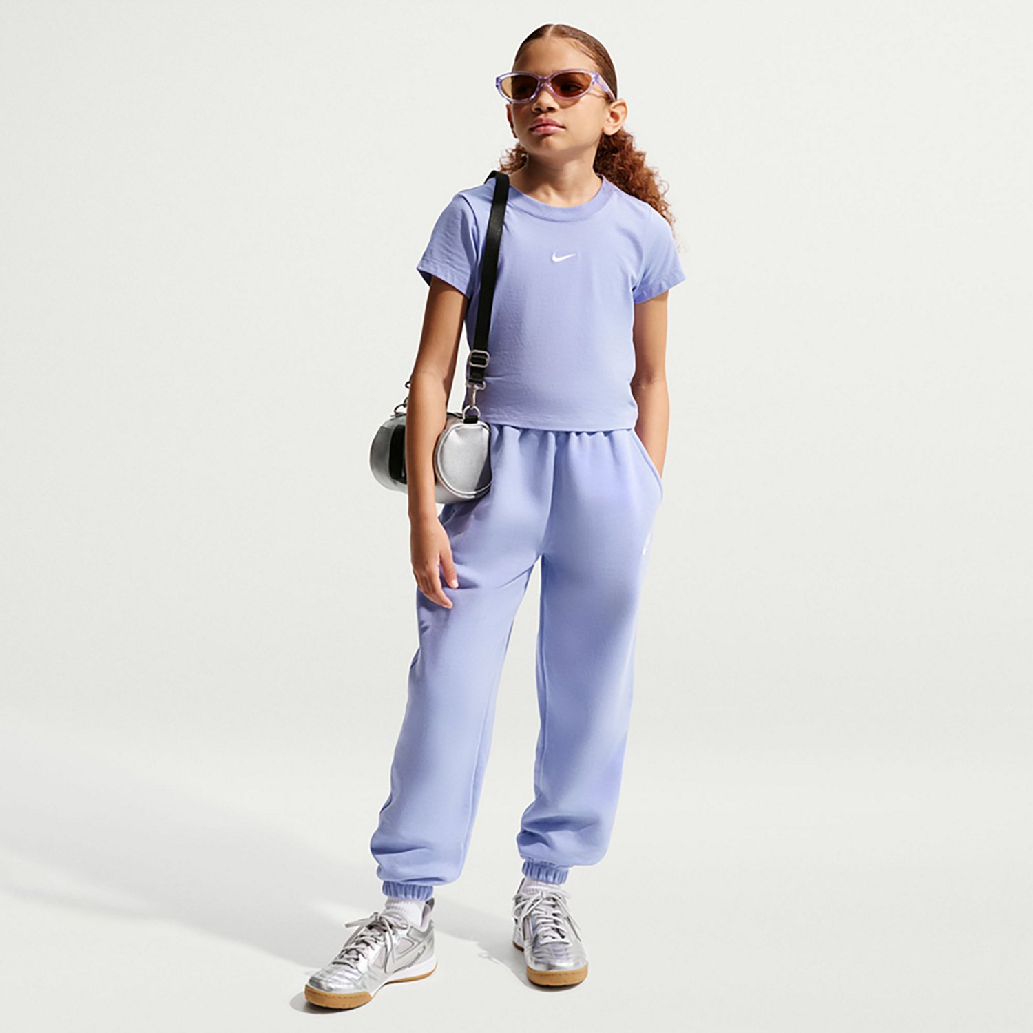 Nike Sportswear Girls' Big Kids Cropped T-Shirt