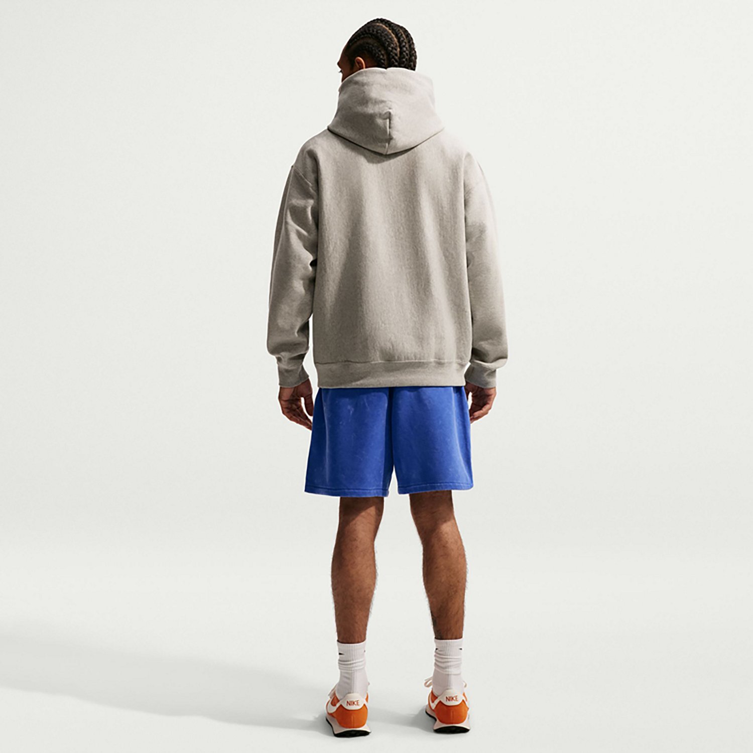 Nike Men's Sportswear Club Fleece Flow Shorts 6 in - view number 2