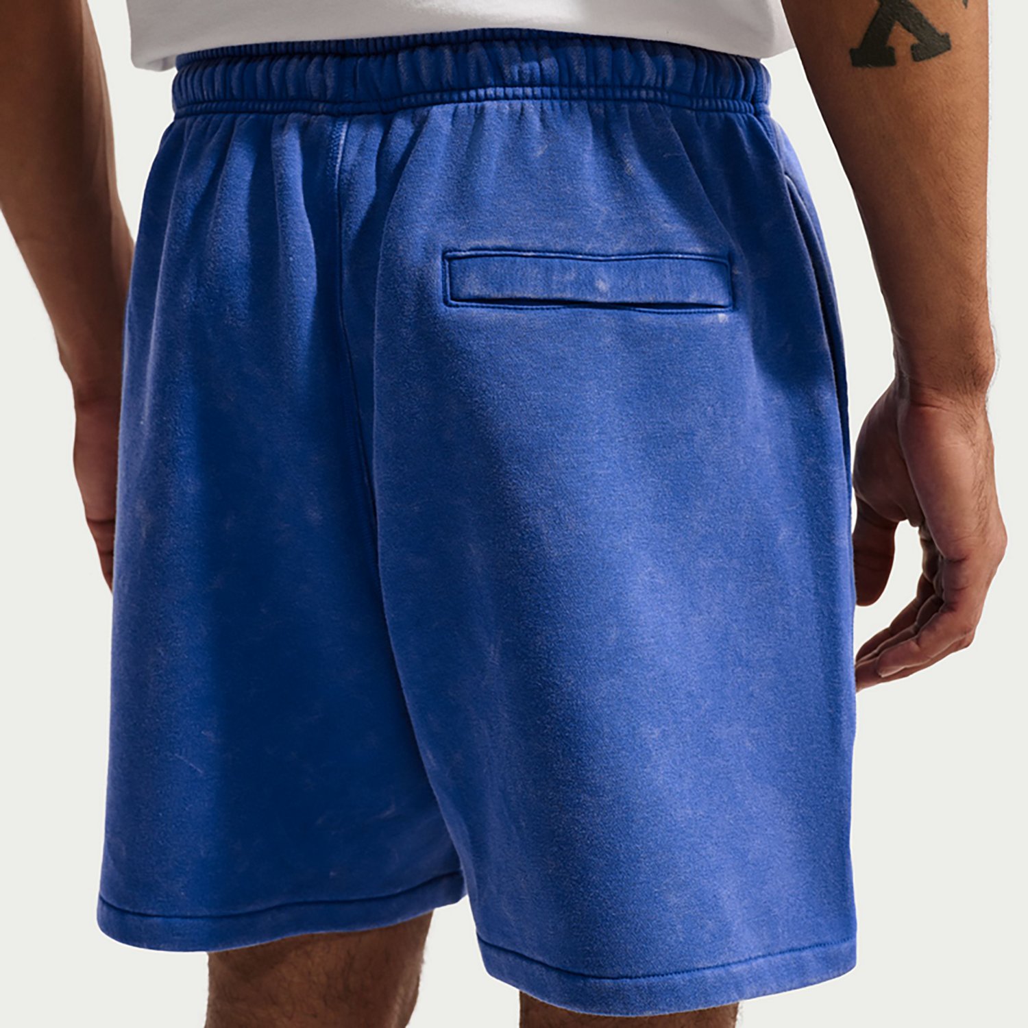 Nike Men's Sportswear Club Fleece Flow Shorts 6 in - view number 4