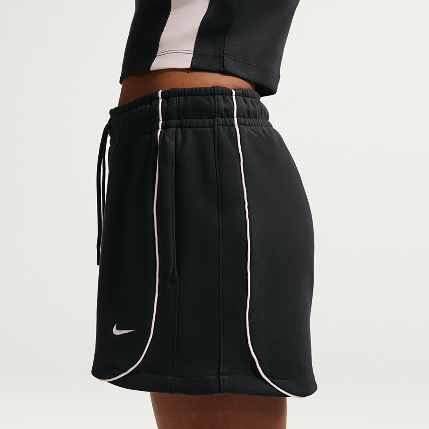 Nike Women’s Sportswear Loose Mid‑Rise Fleece Shorts 3" - view number 4
