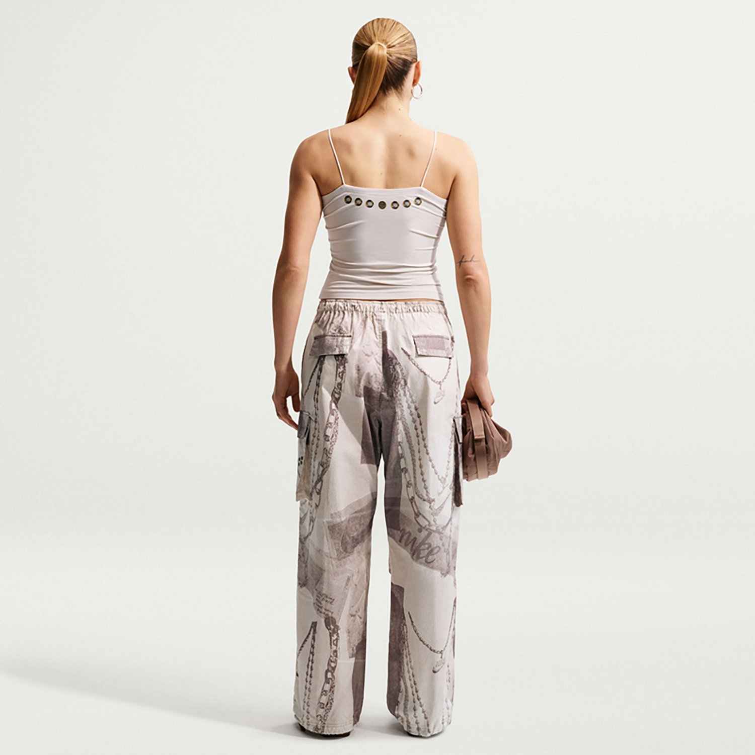 Nike Women's Sportswear Mid-Rise Oversized Cargo Pants - view number 2
