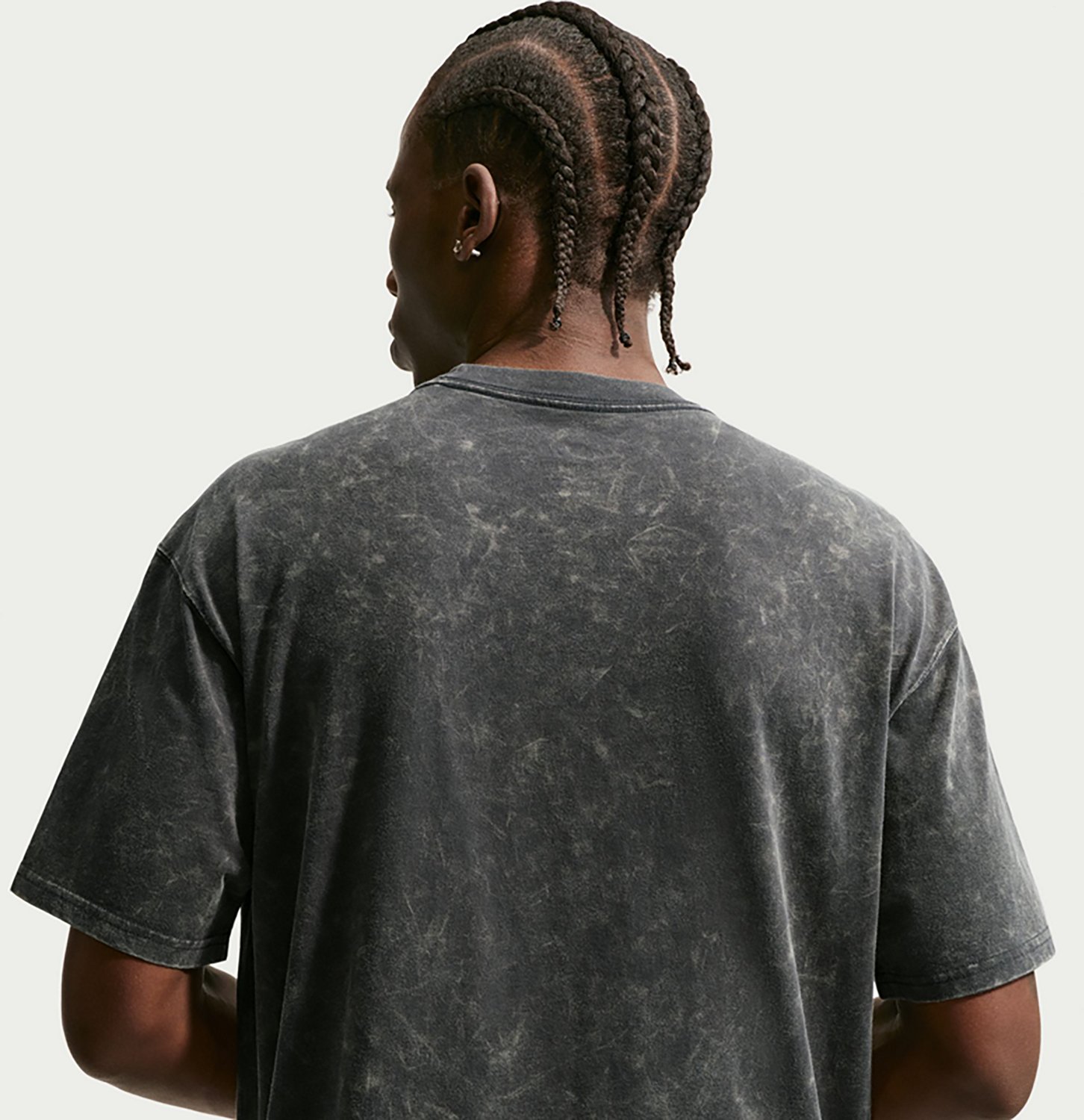 Nike Sportswear Men’s Vintage‑Washed Short Sleeve T‑Shirt - view number 4