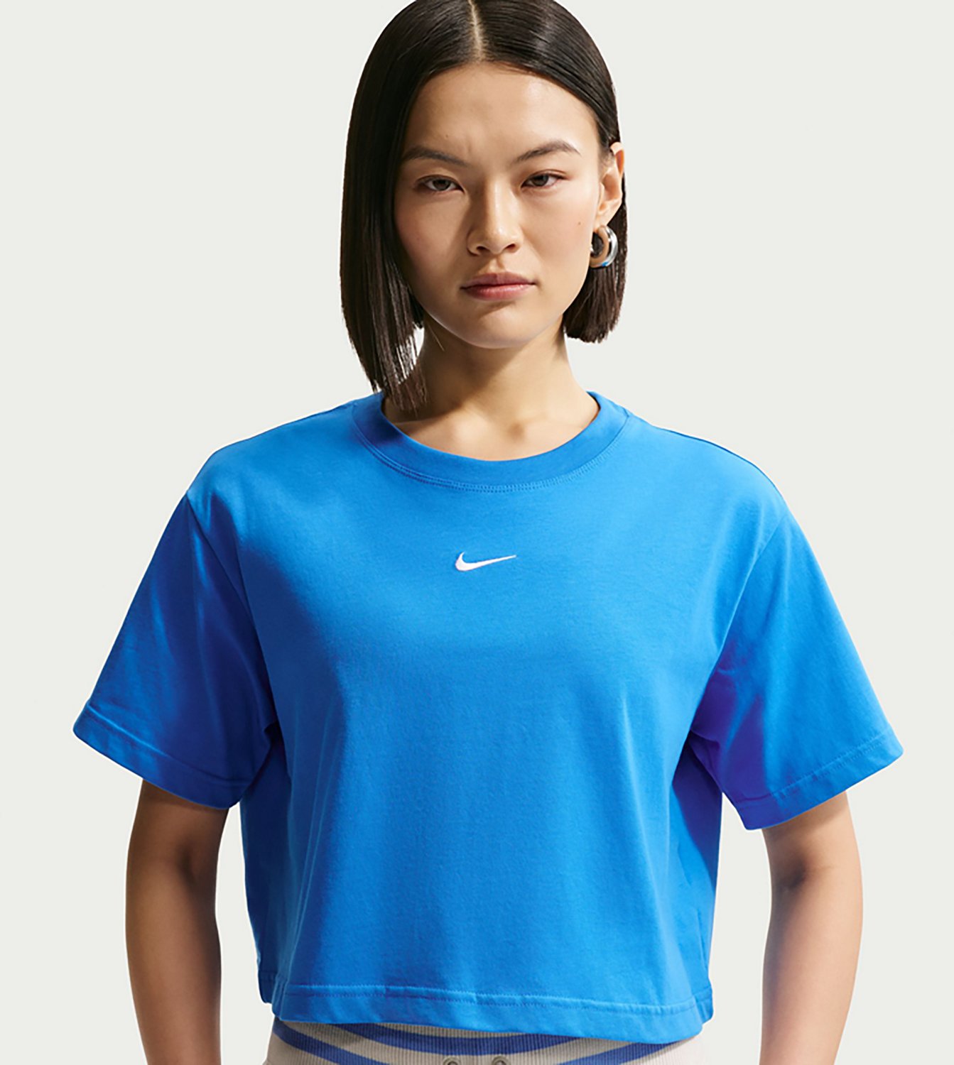 Nike Women's Nike Sportswear Classic Crop Short Sleeve T-shirt - view number 3