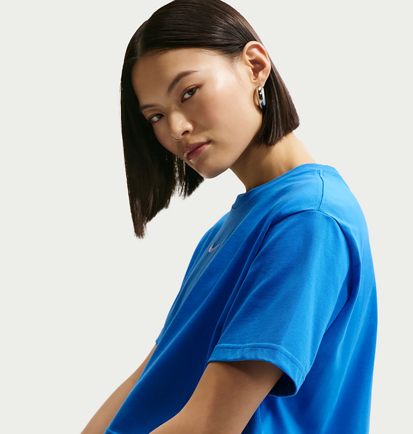 Nike Women's Nike Sportswear Classic Crop Short Sleeve T-shirt - view number 5