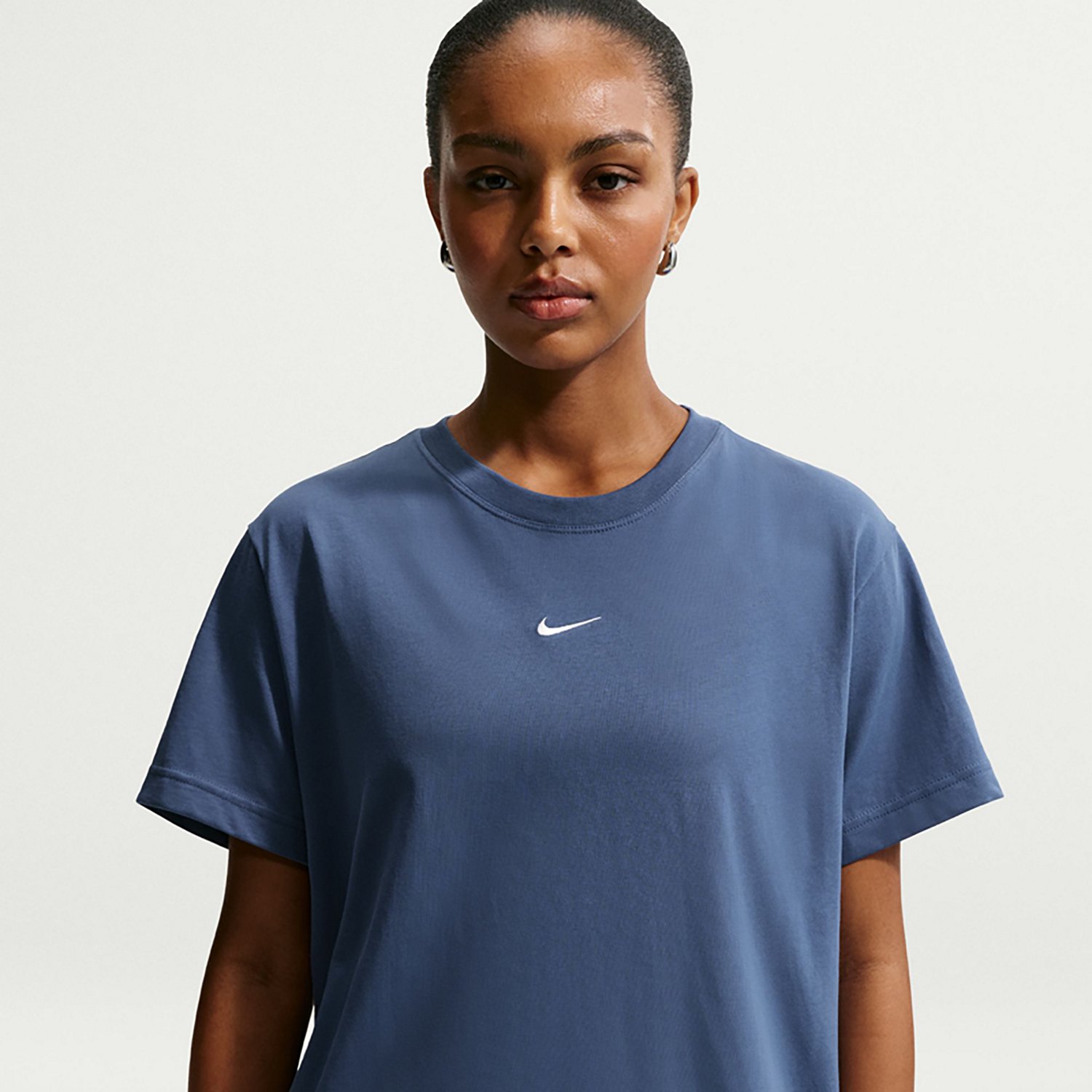 Nike Women's Nike Sportswear Classic Short Sleeve T-shirt - view number 3